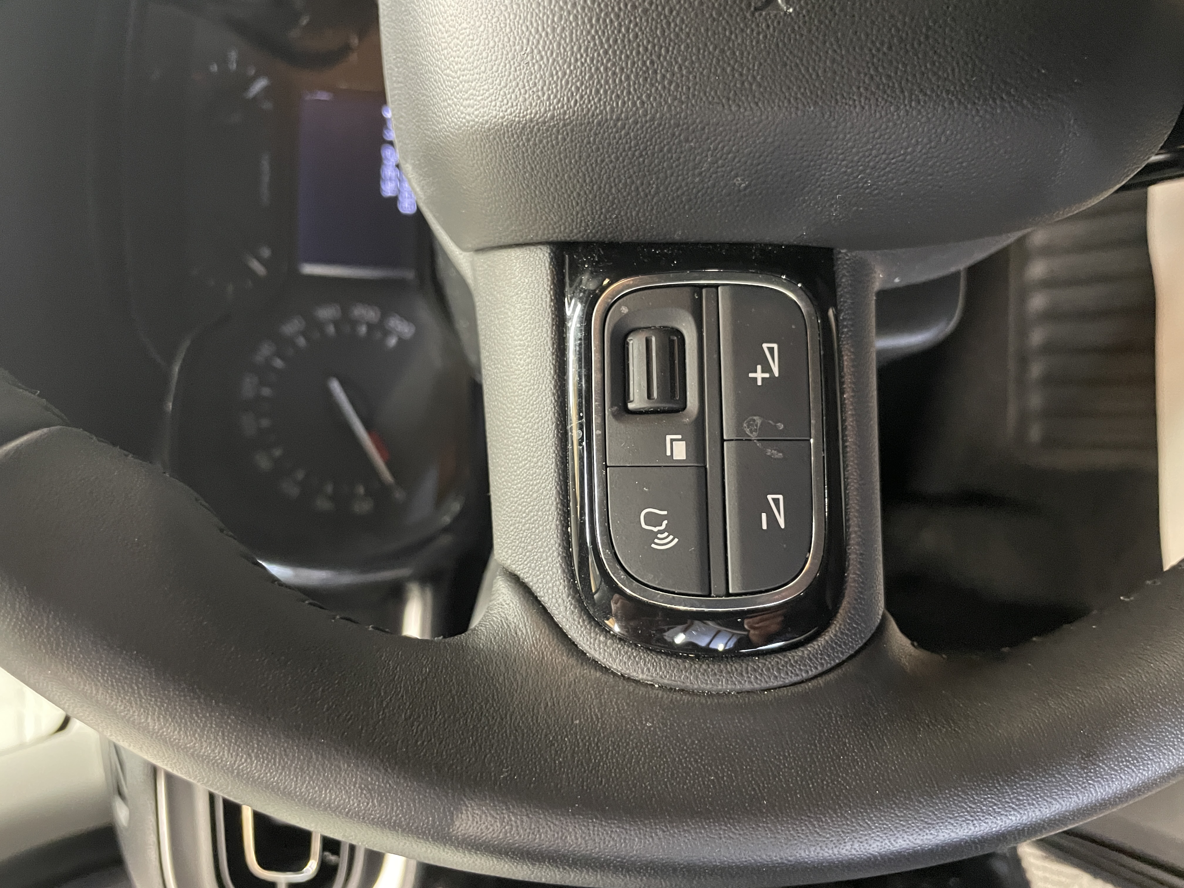 Photo 13 du véhicule CITROEN C3