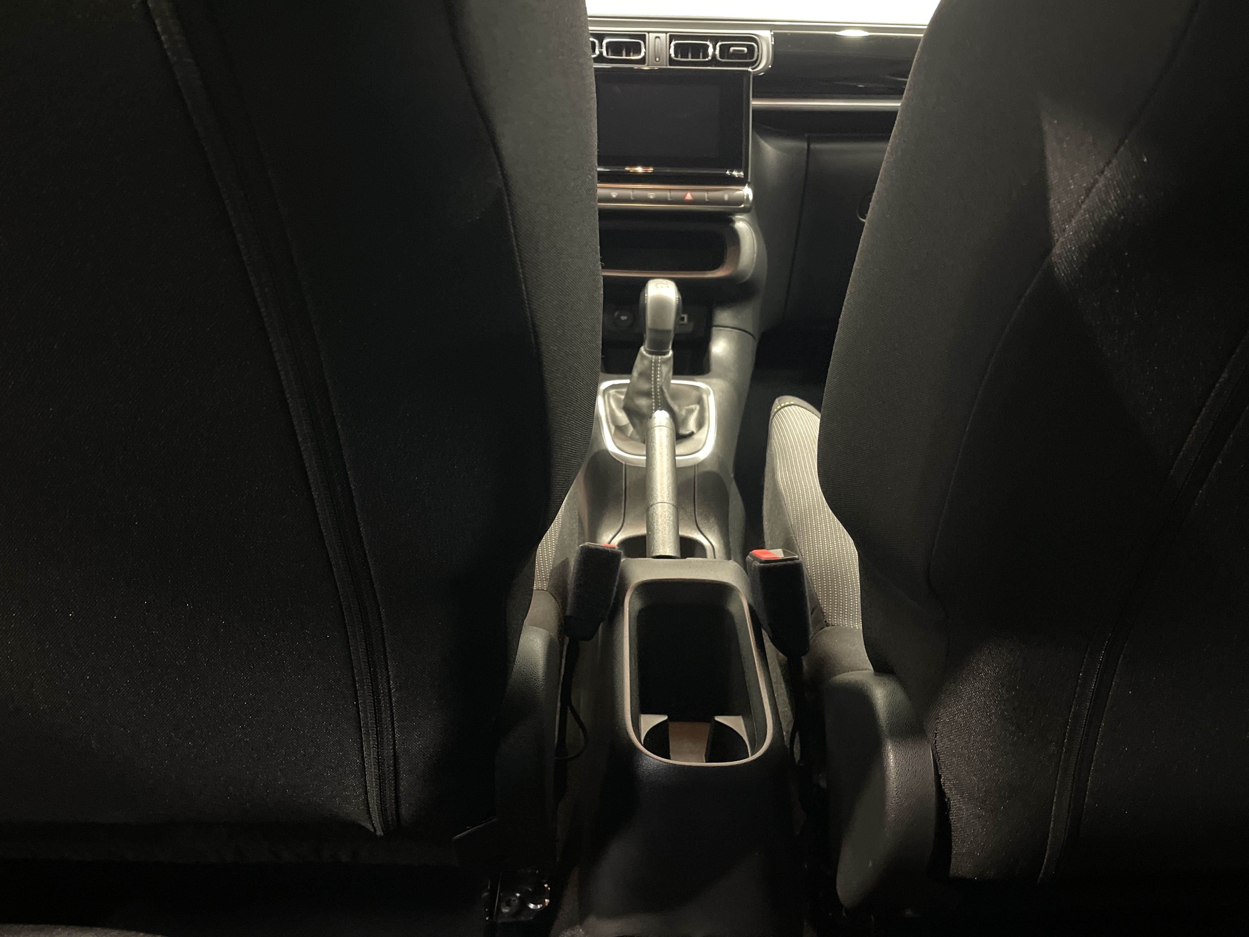 Photo 38 du véhicule CITROEN C3