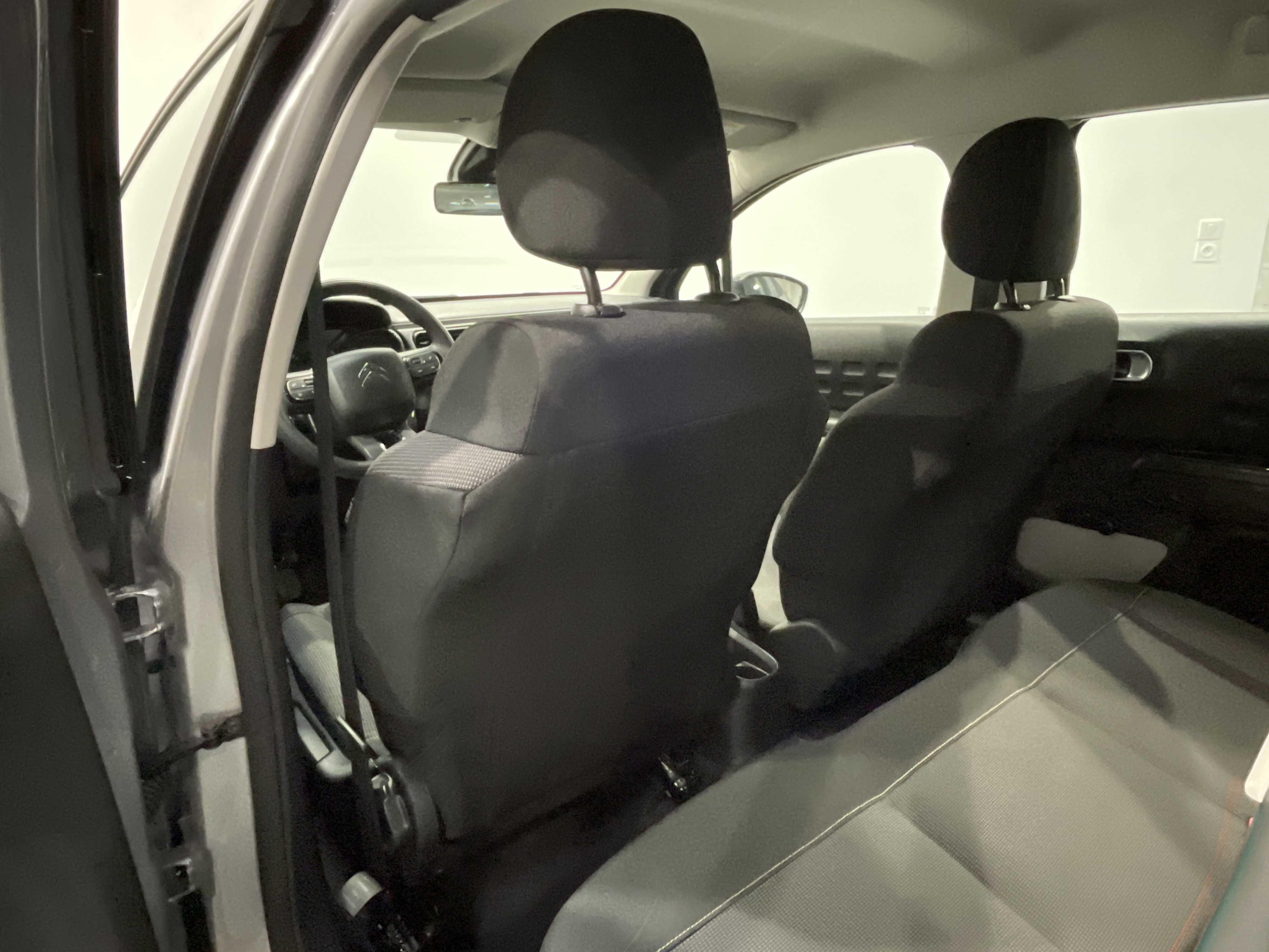 Photo 34 du véhicule CITROEN C3