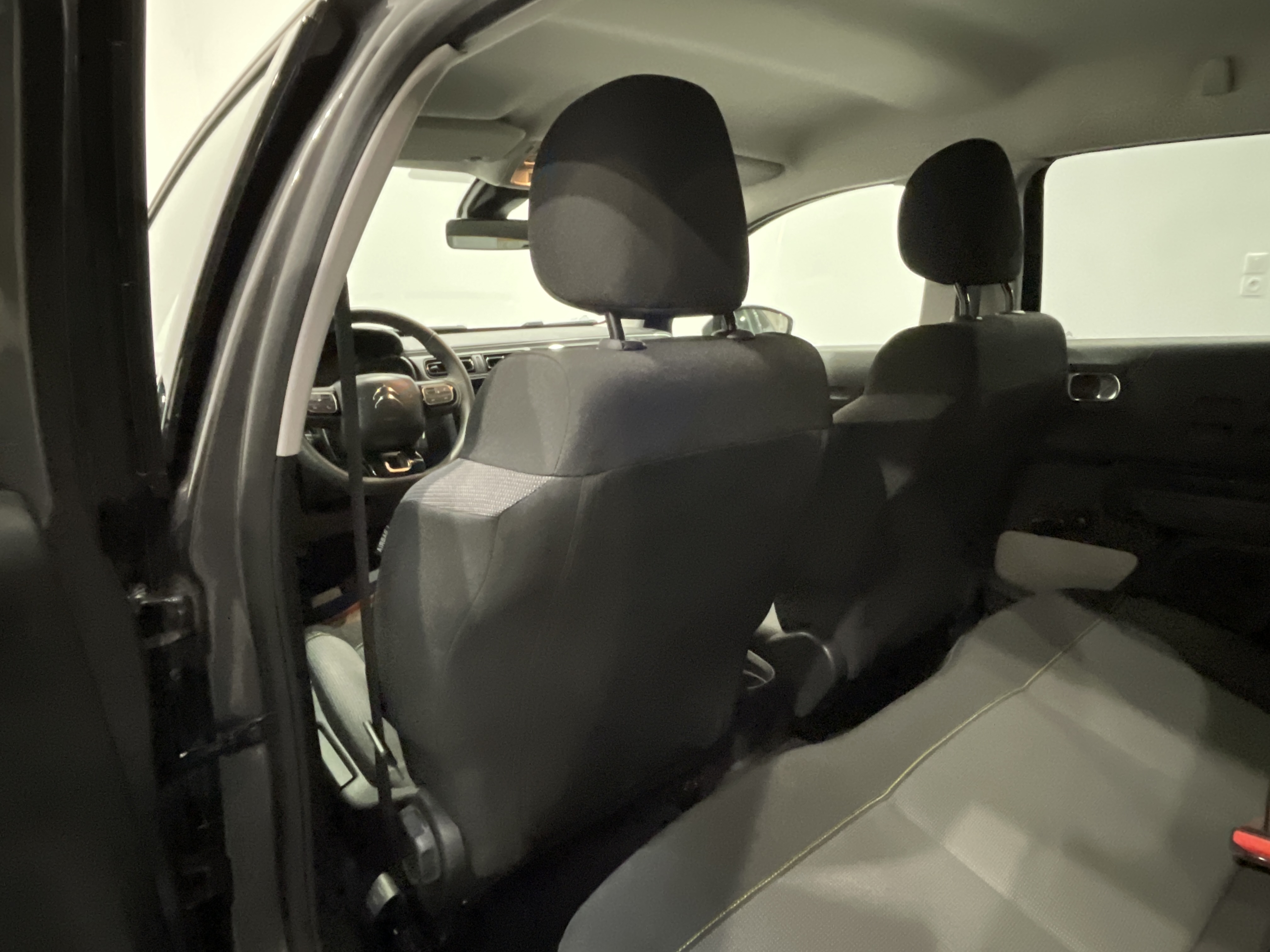 Photo 37 du véhicule CITROEN C3