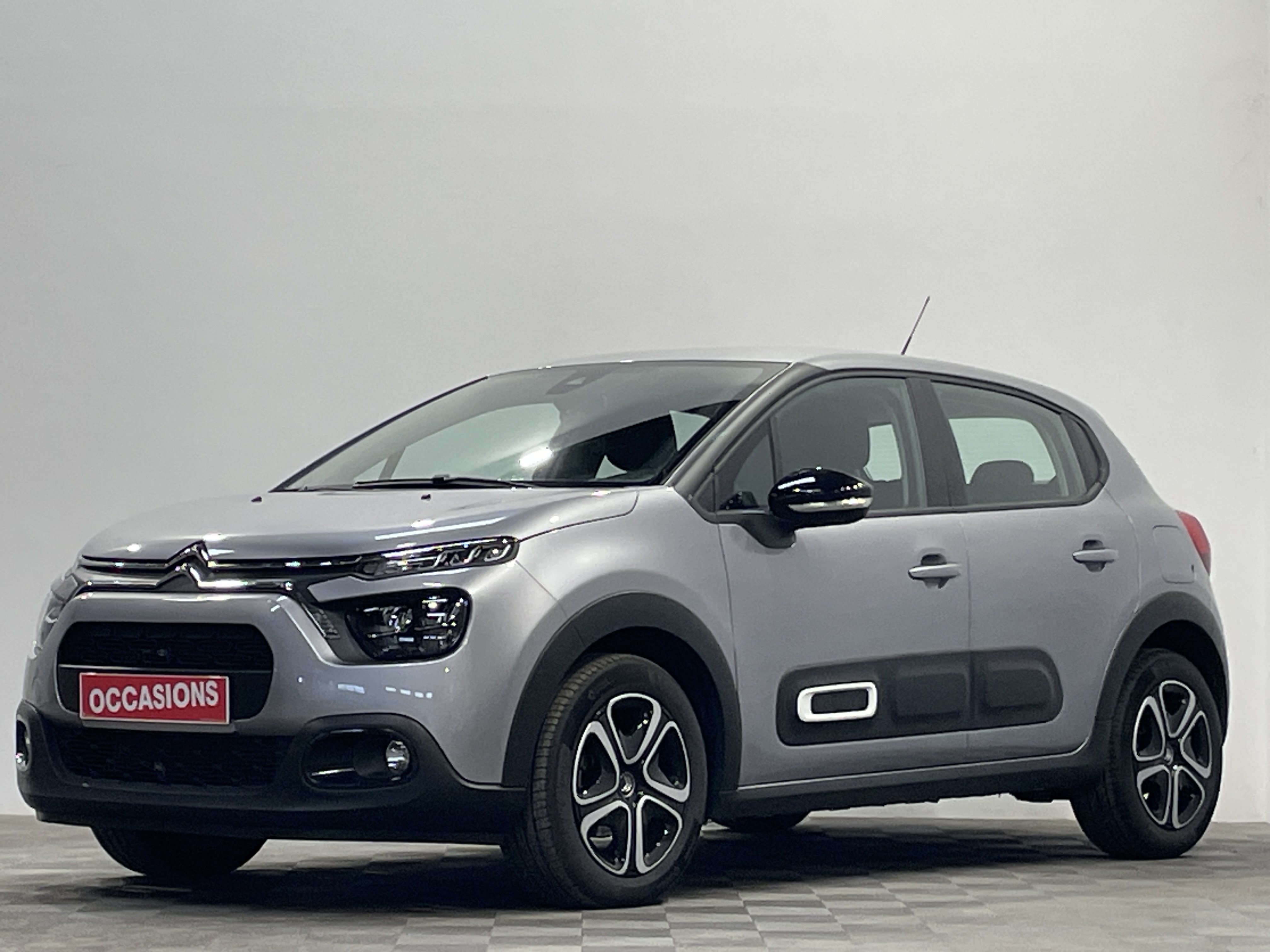 Photo principale du véhicule CITROEN C3