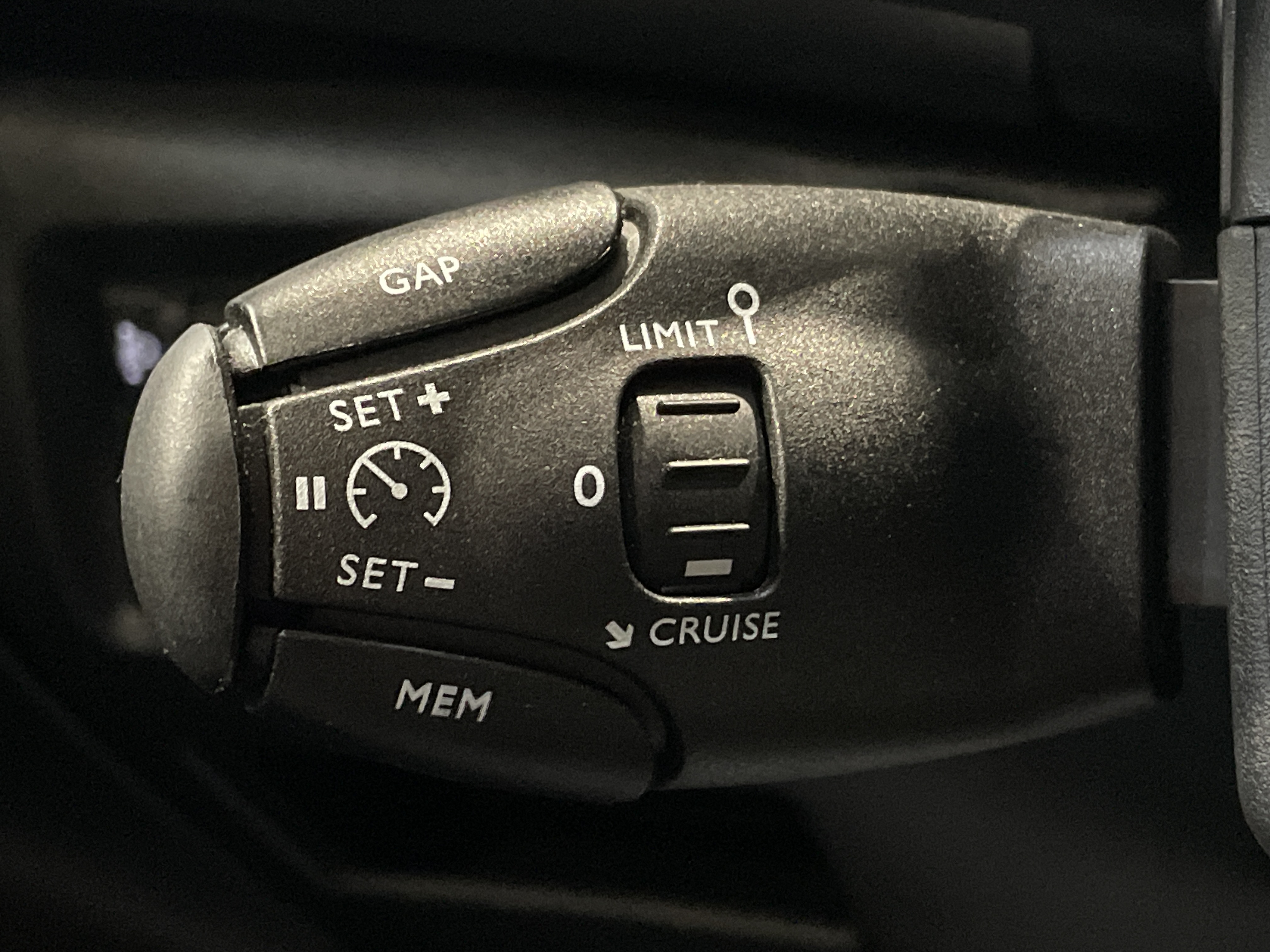 Photo 35 du véhicule CITROEN C5 AIRCROSS