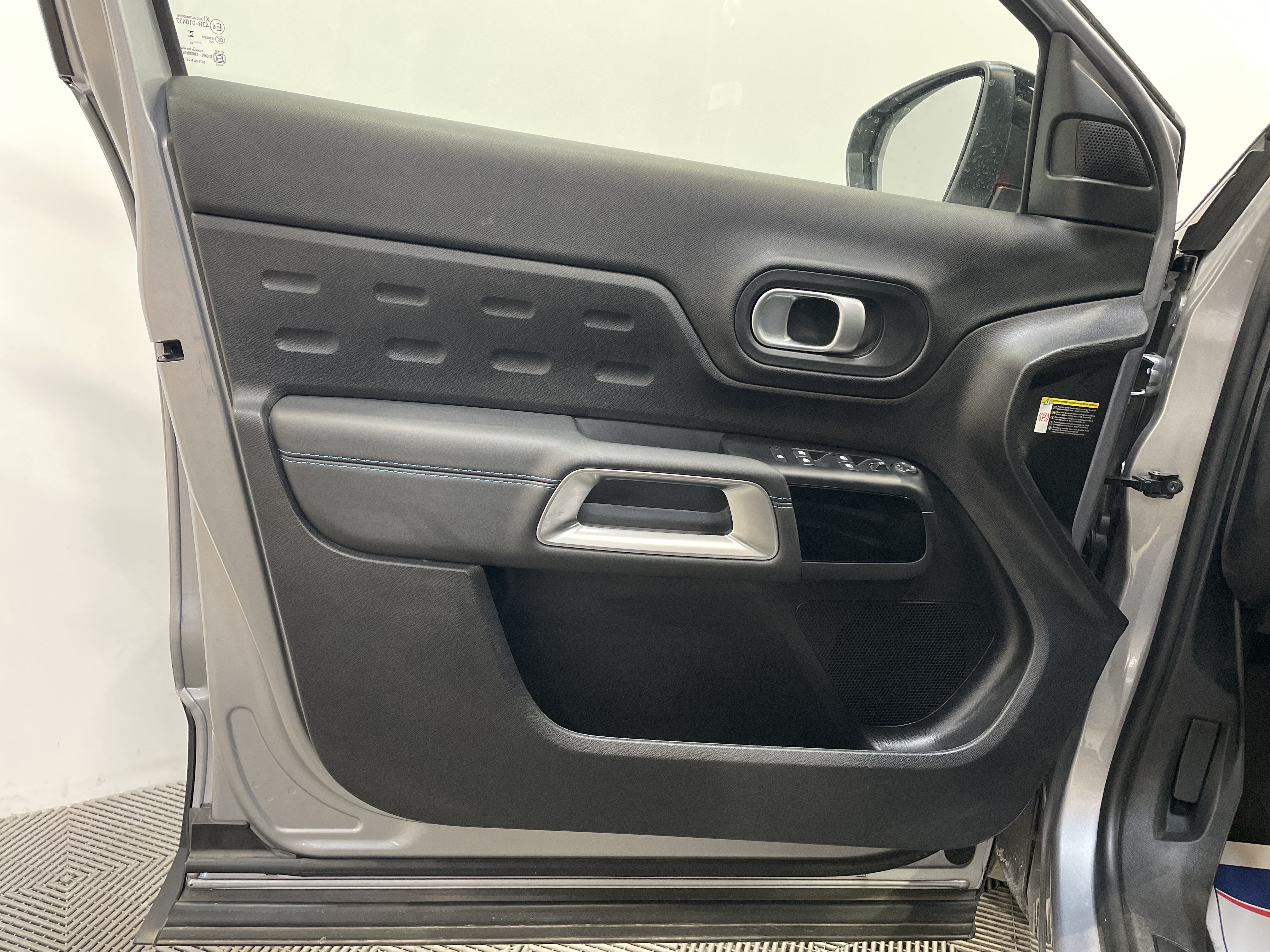 Photo 37 du véhicule CITROEN C5 AIRCROSS