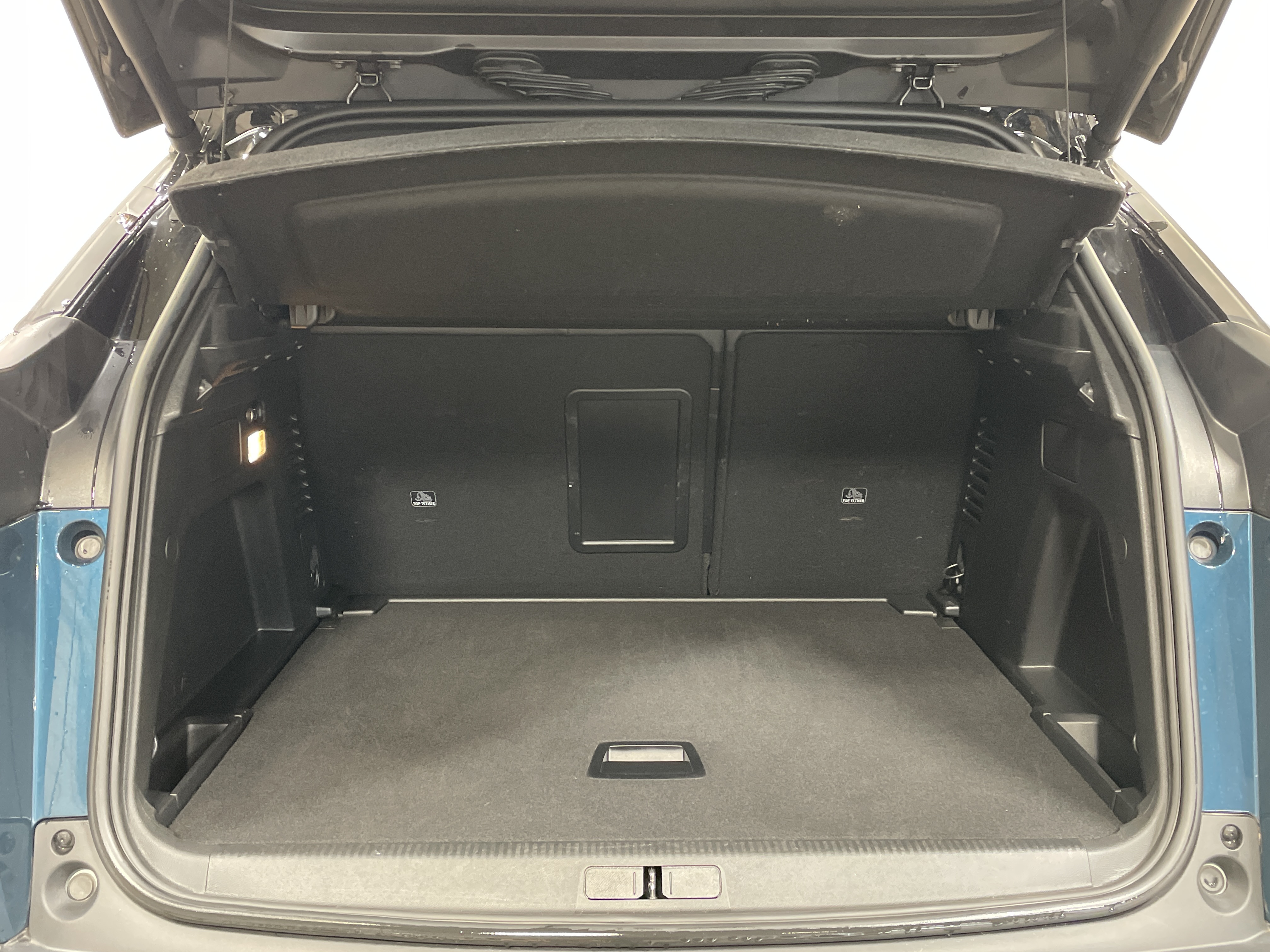 Photo 53 du véhicule PEUGEOT 3008