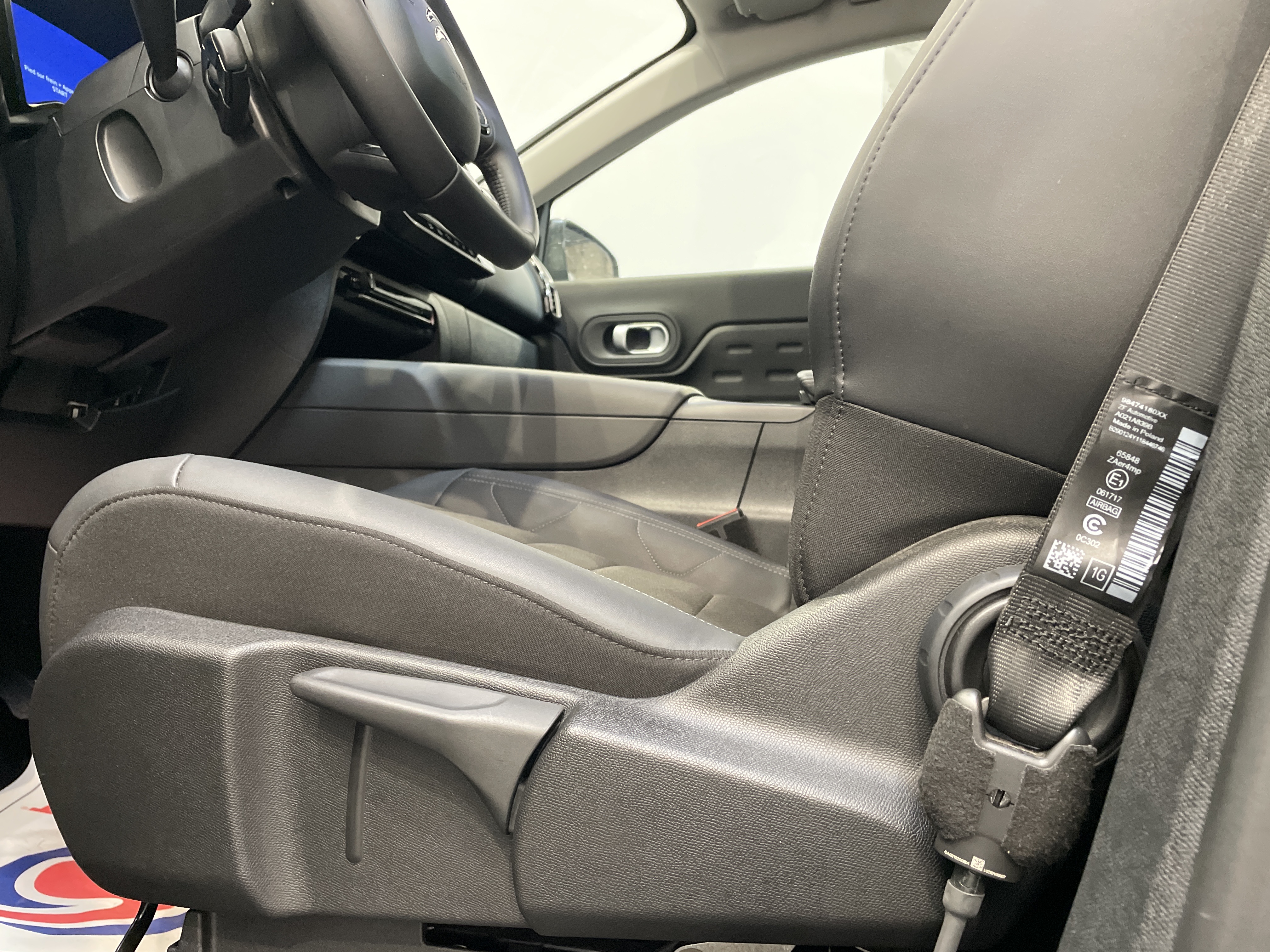 Photo 41 du véhicule CITROEN C5 AIRCROSS