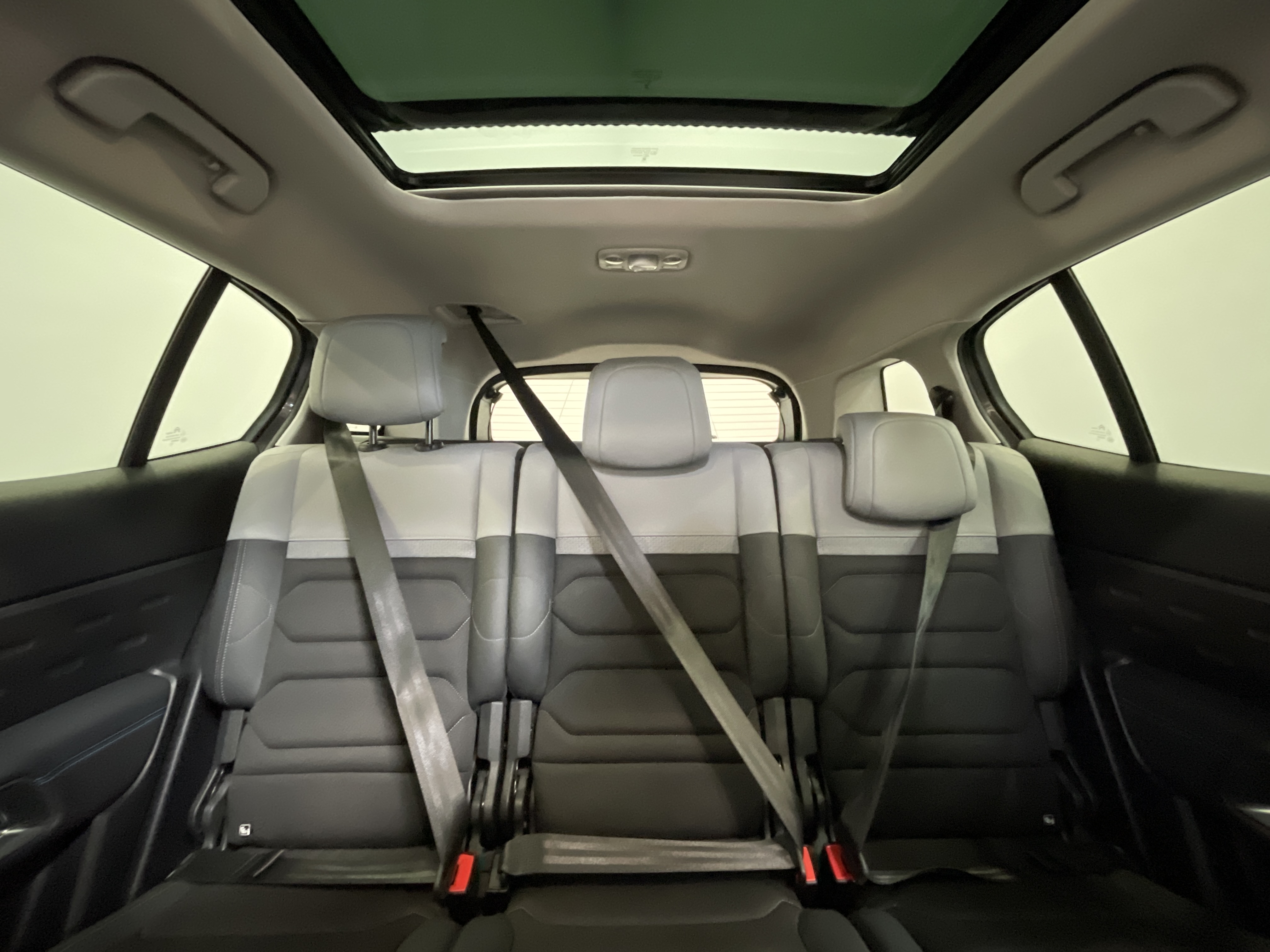 Photo 46 du véhicule CITROEN C5 AIRCROSS