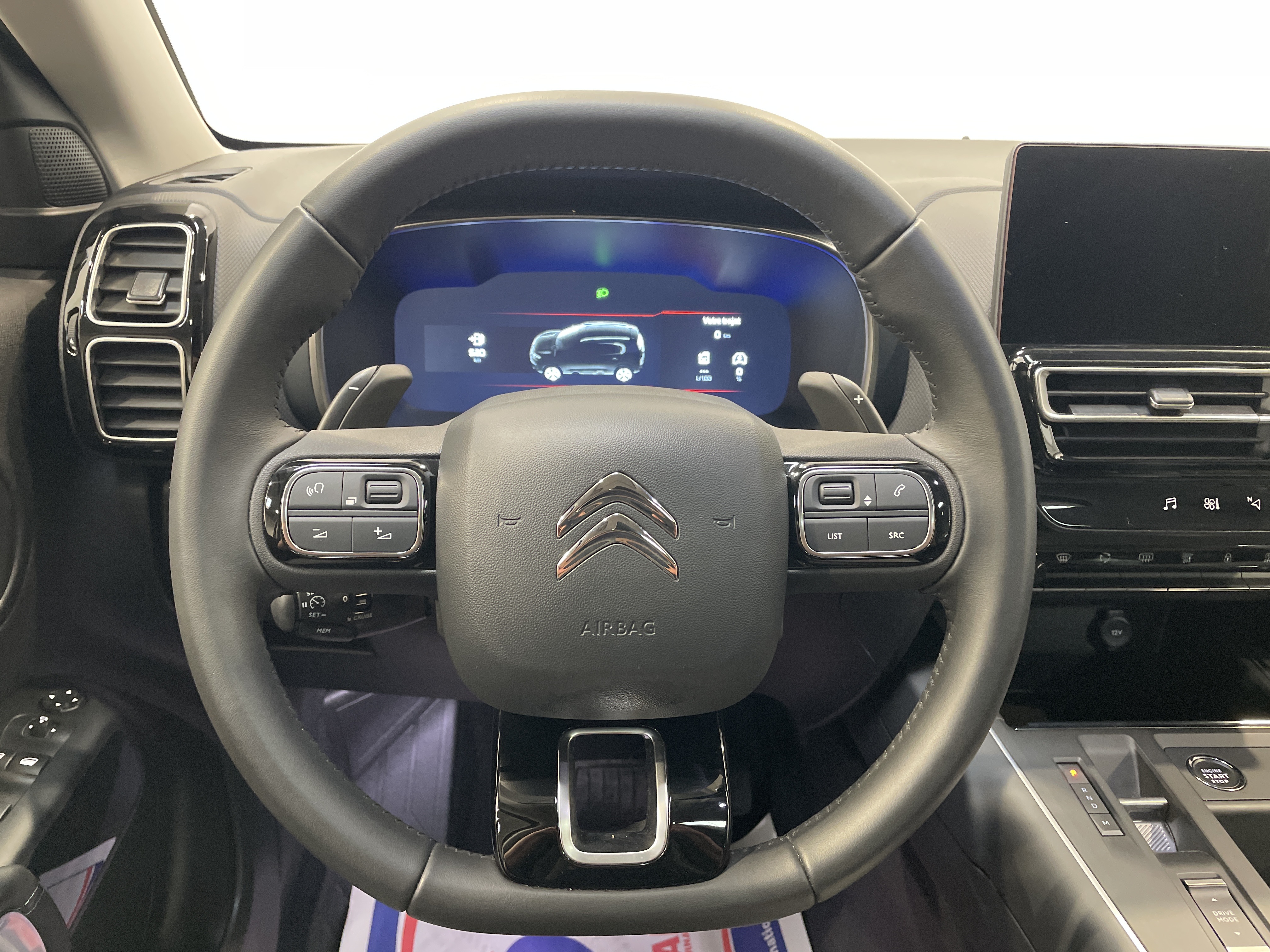 Photo 11 du véhicule CITROEN C5 AIRCROSS