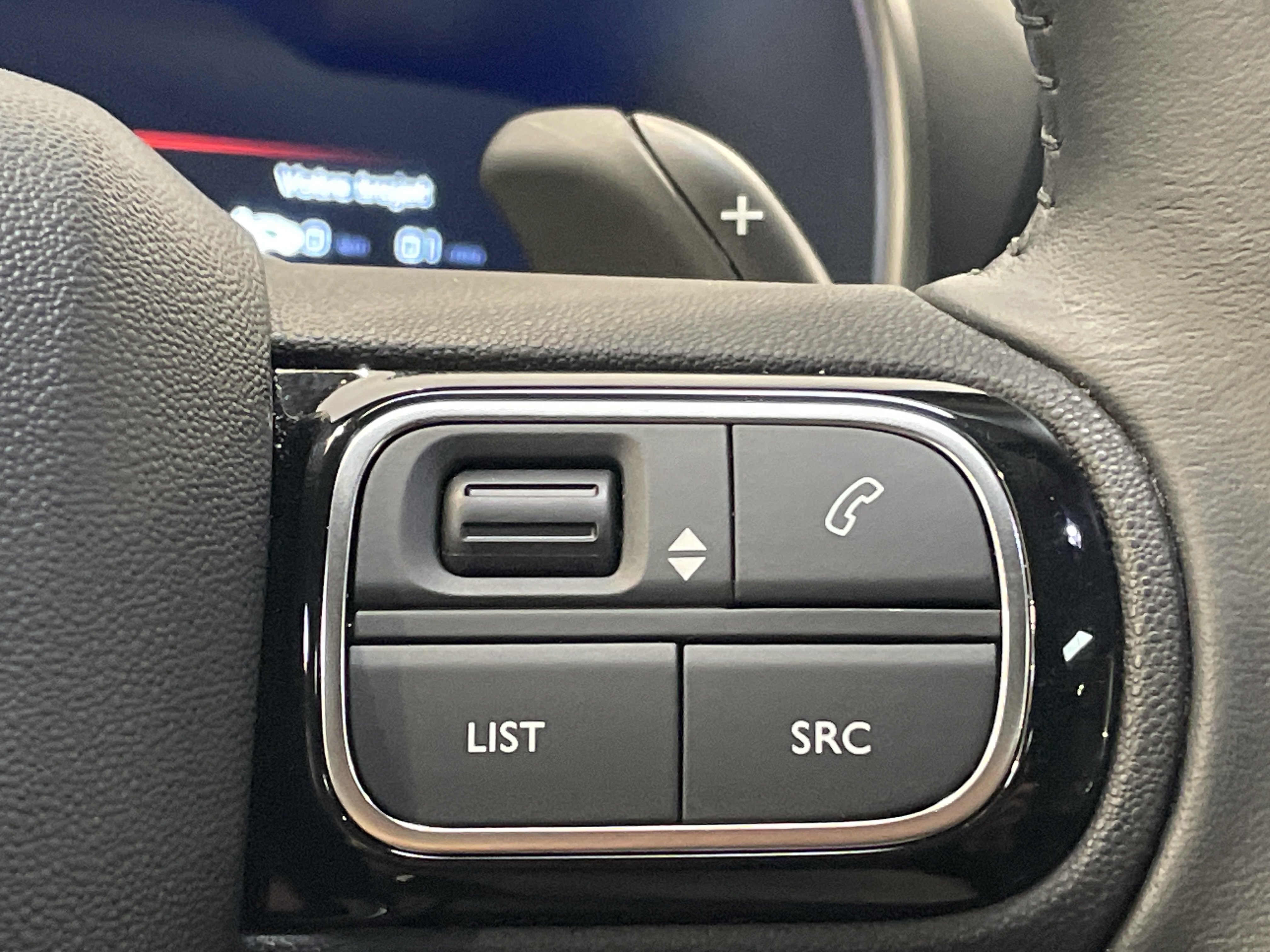Photo 31 du véhicule CITROEN C5 AIRCROSS