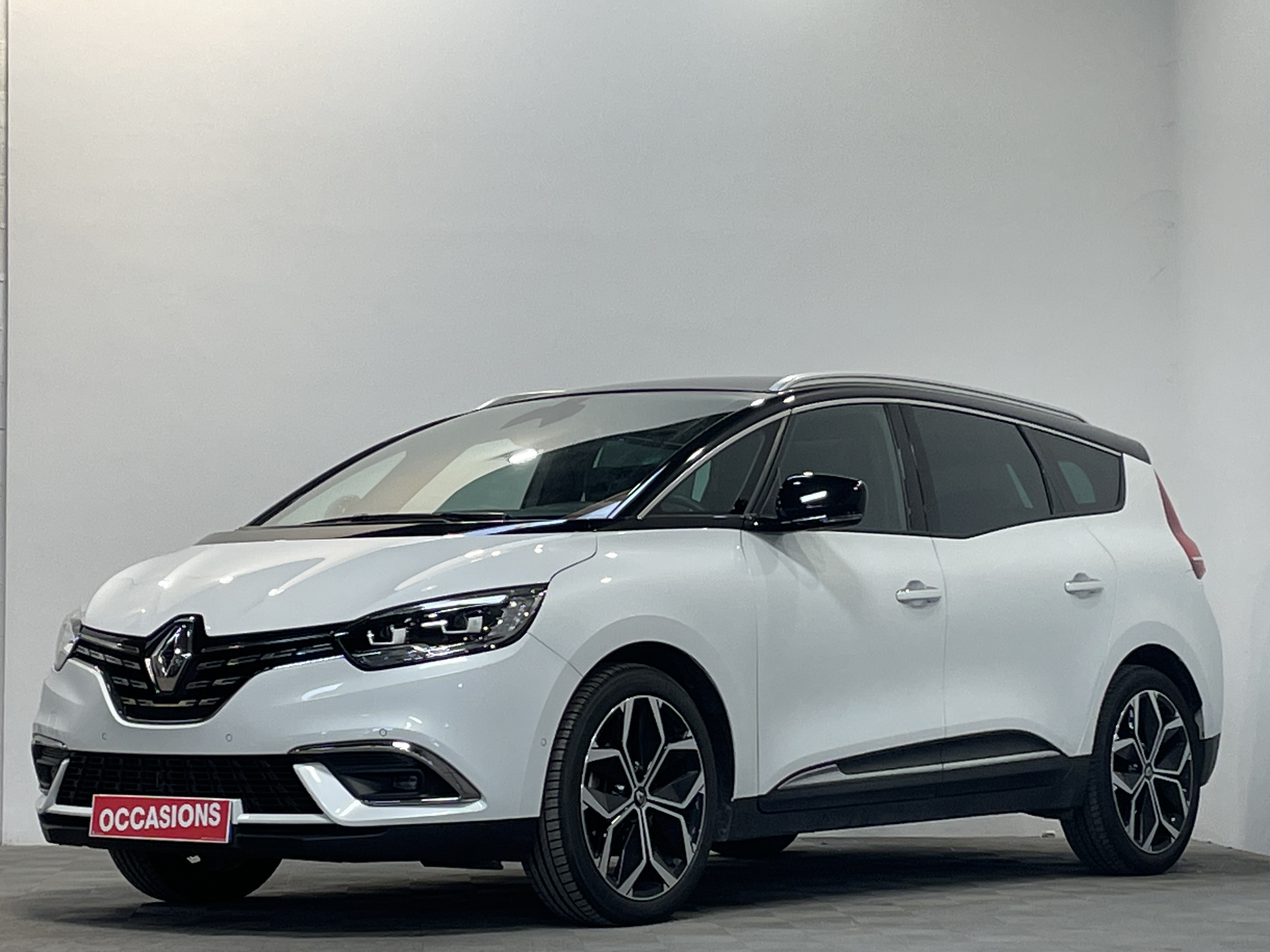 2023 Renault Grand Scenic Zen