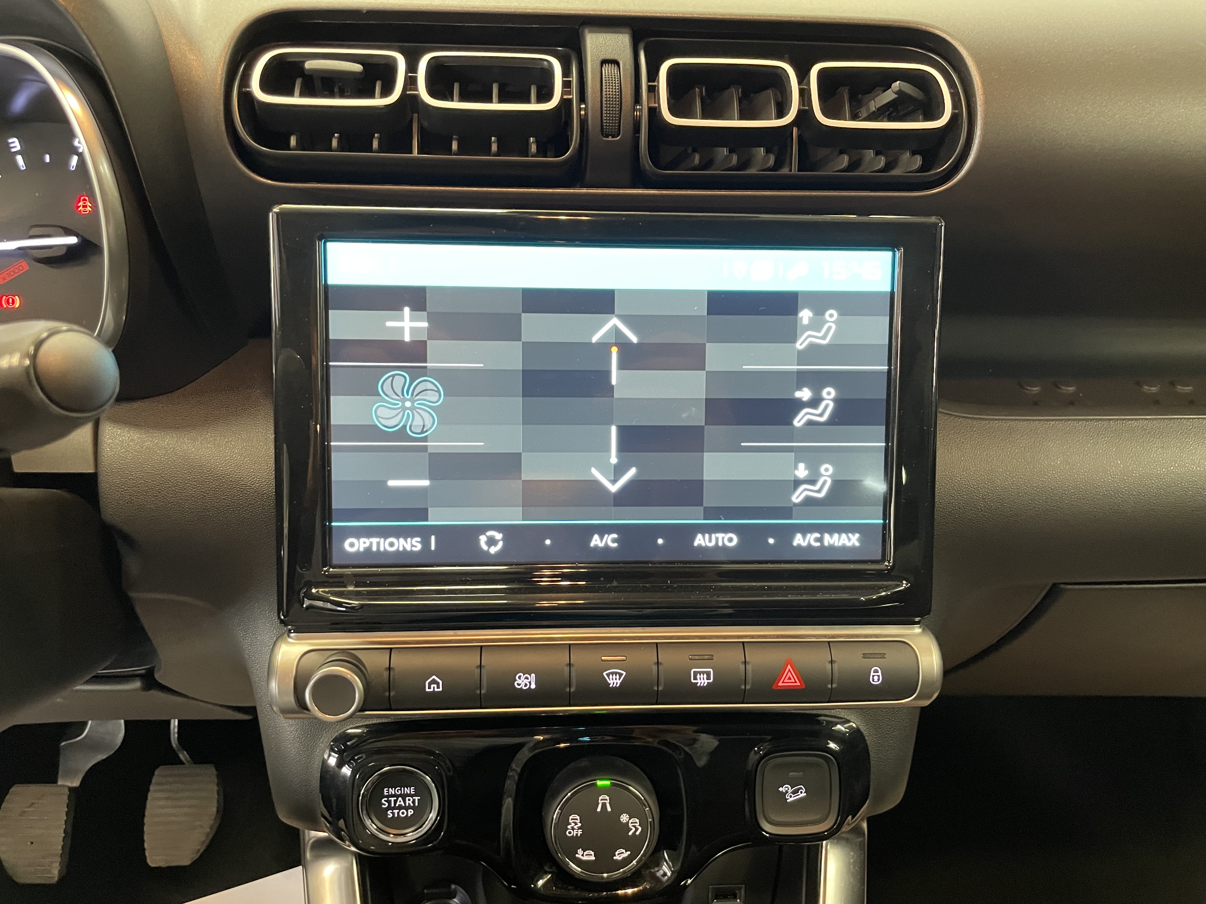 Photo 21 du véhicule CITROEN C3 AIRCROSS