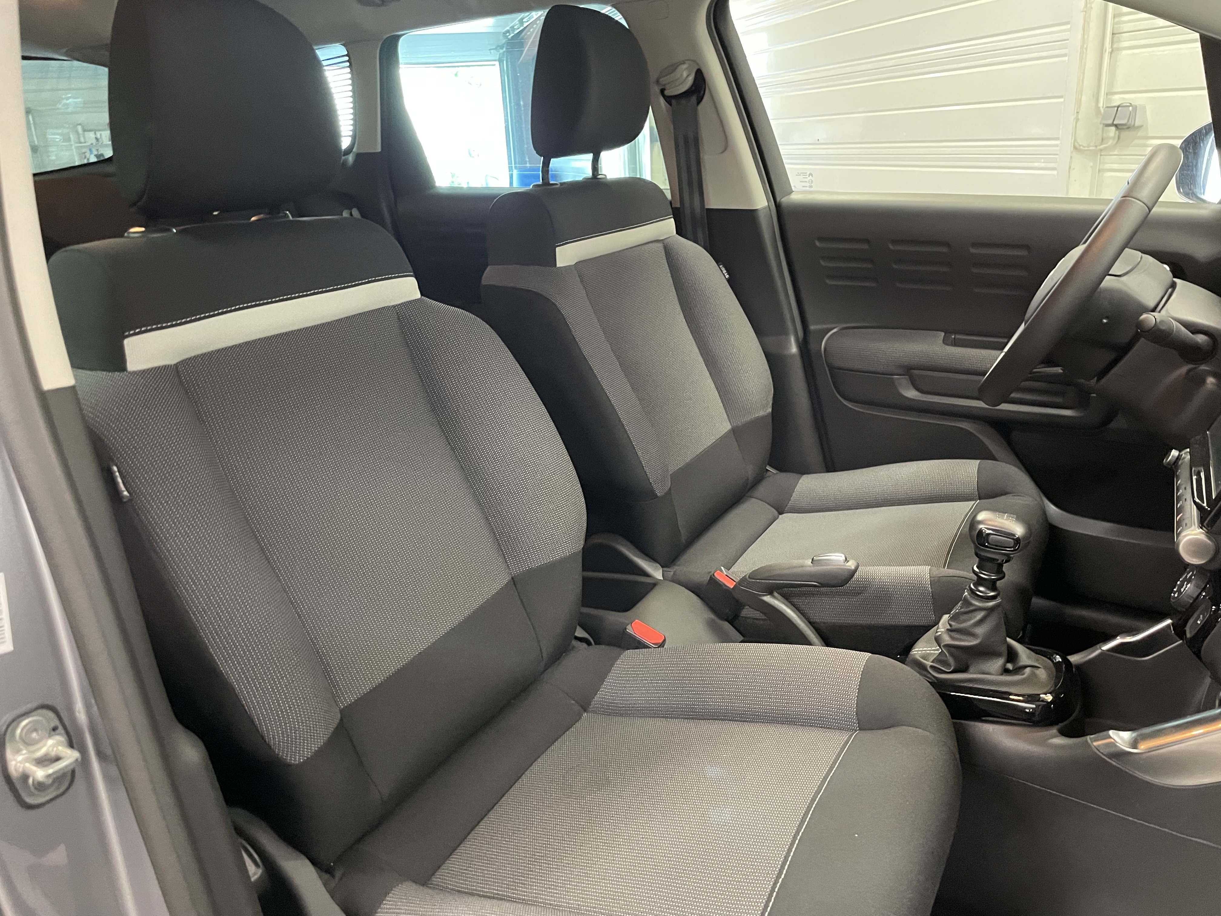 Photo 11 du véhicule CITROEN C3 AIRCROSS