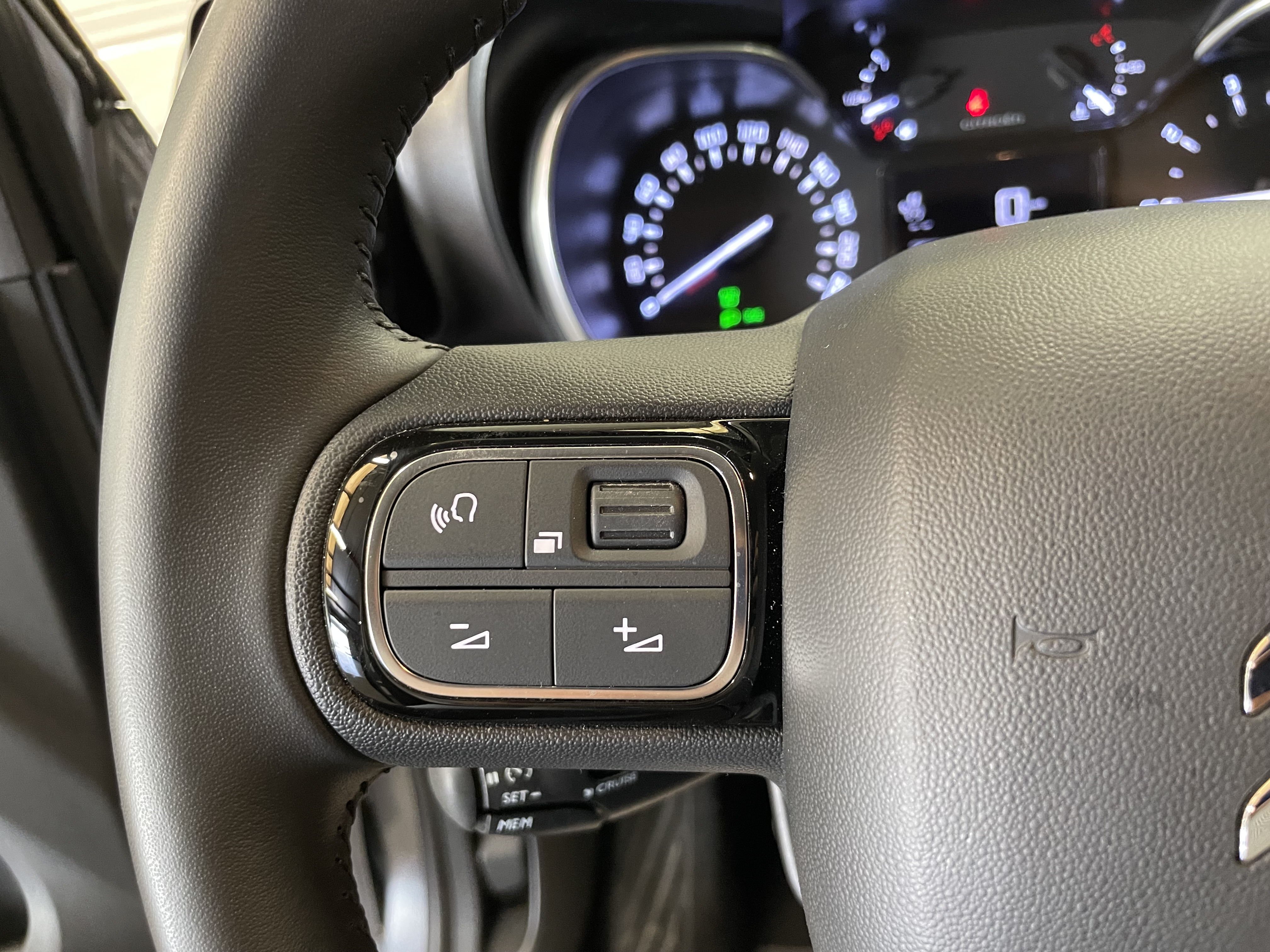Photo 17 du véhicule CITROEN C3 AIRCROSS
