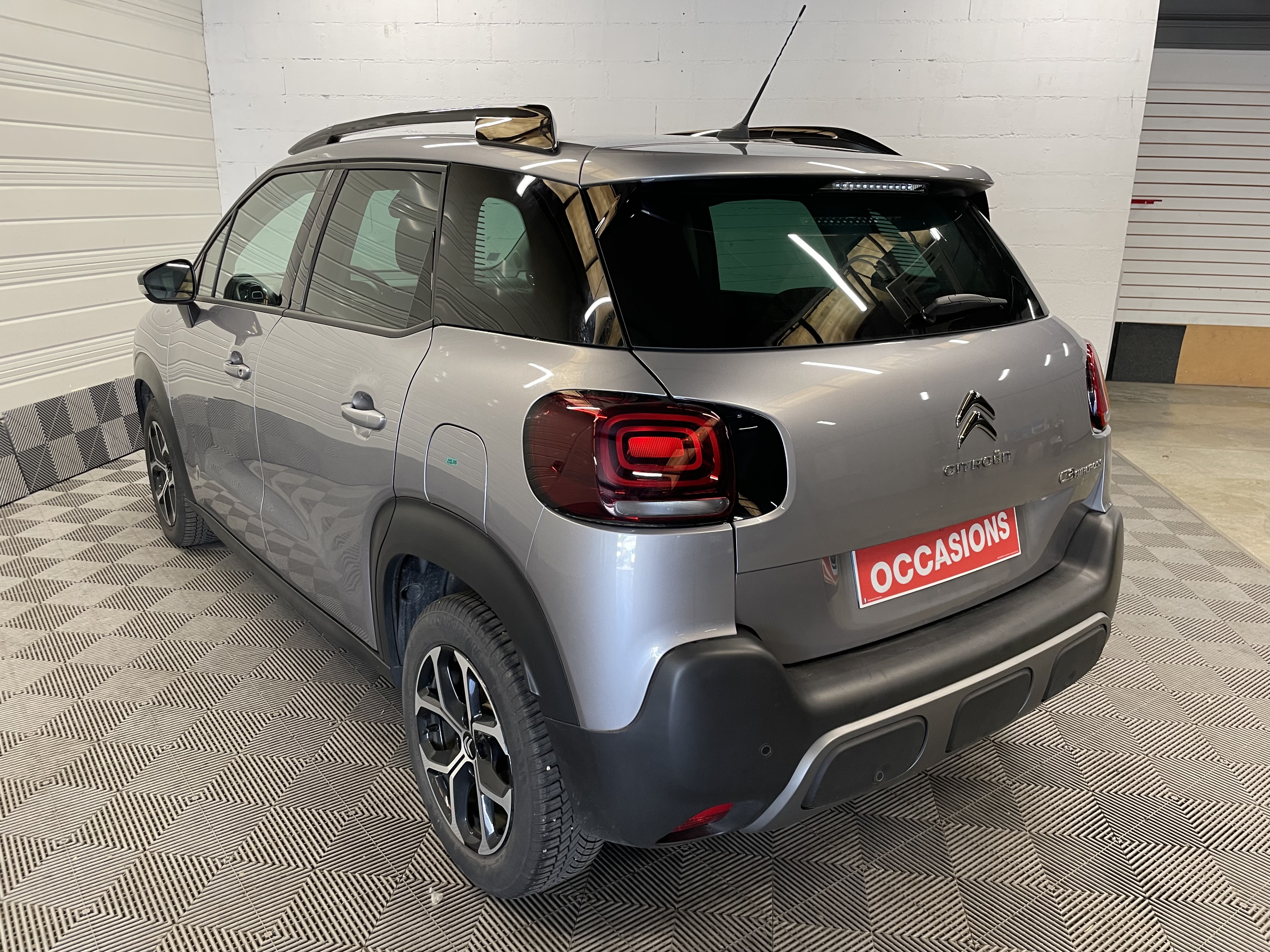 Photo 8 du véhicule CITROEN C3 AIRCROSS