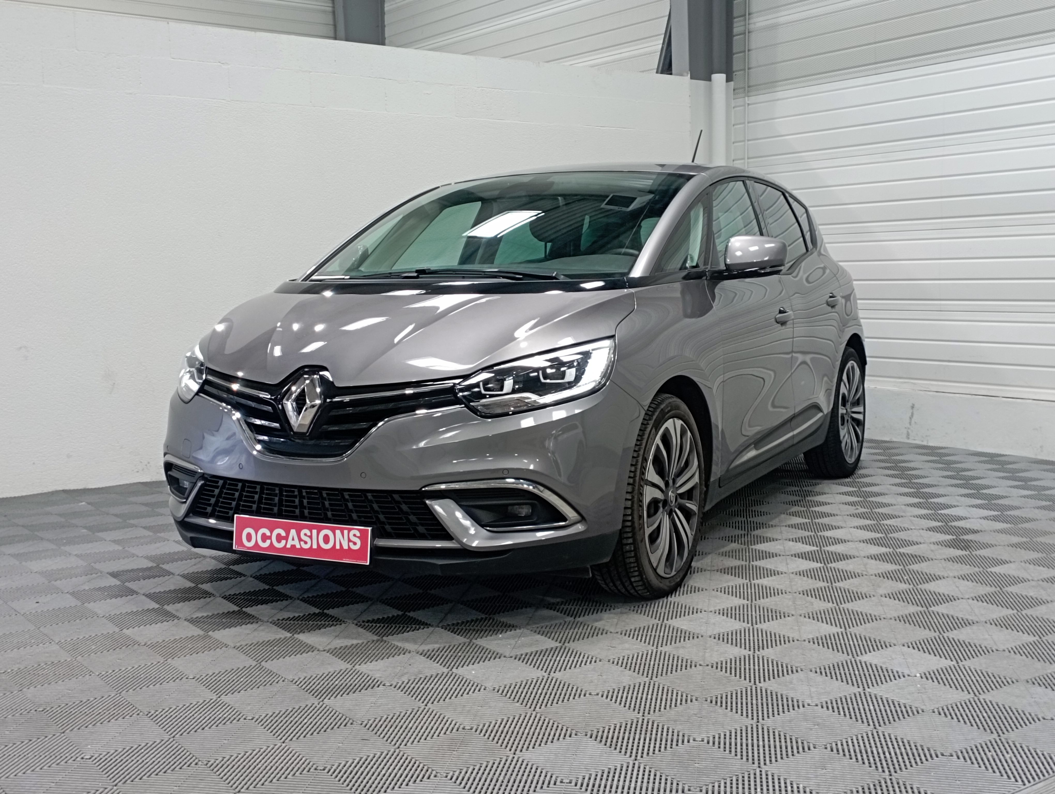 RENAULT SCENIC IV TCe 140 EDC Evolution d'occasion