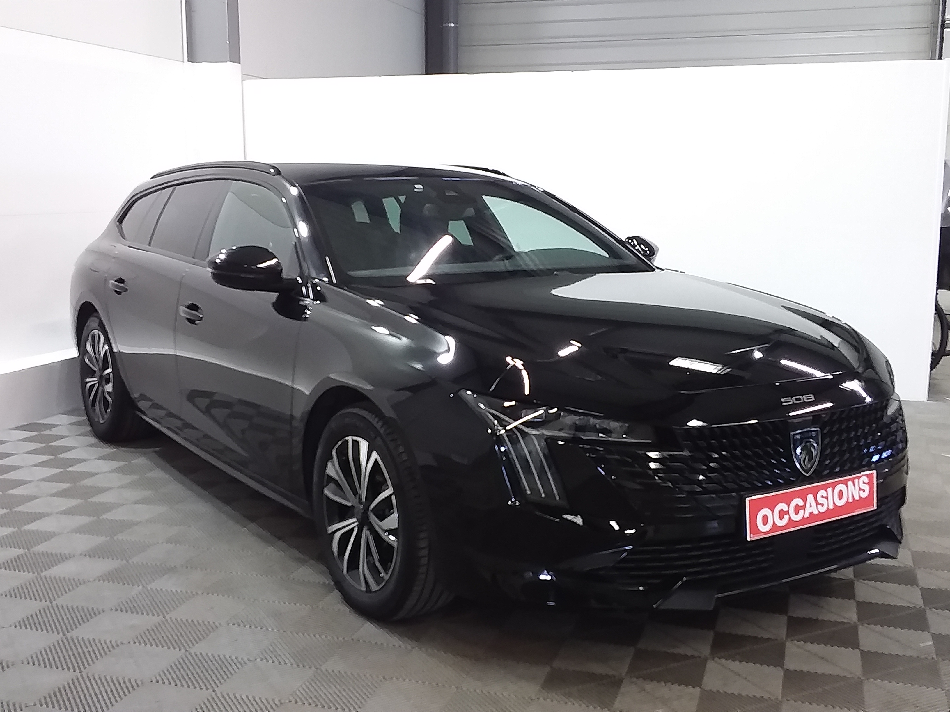 Photo 3 du véhicule PEUGEOT 508 SW
