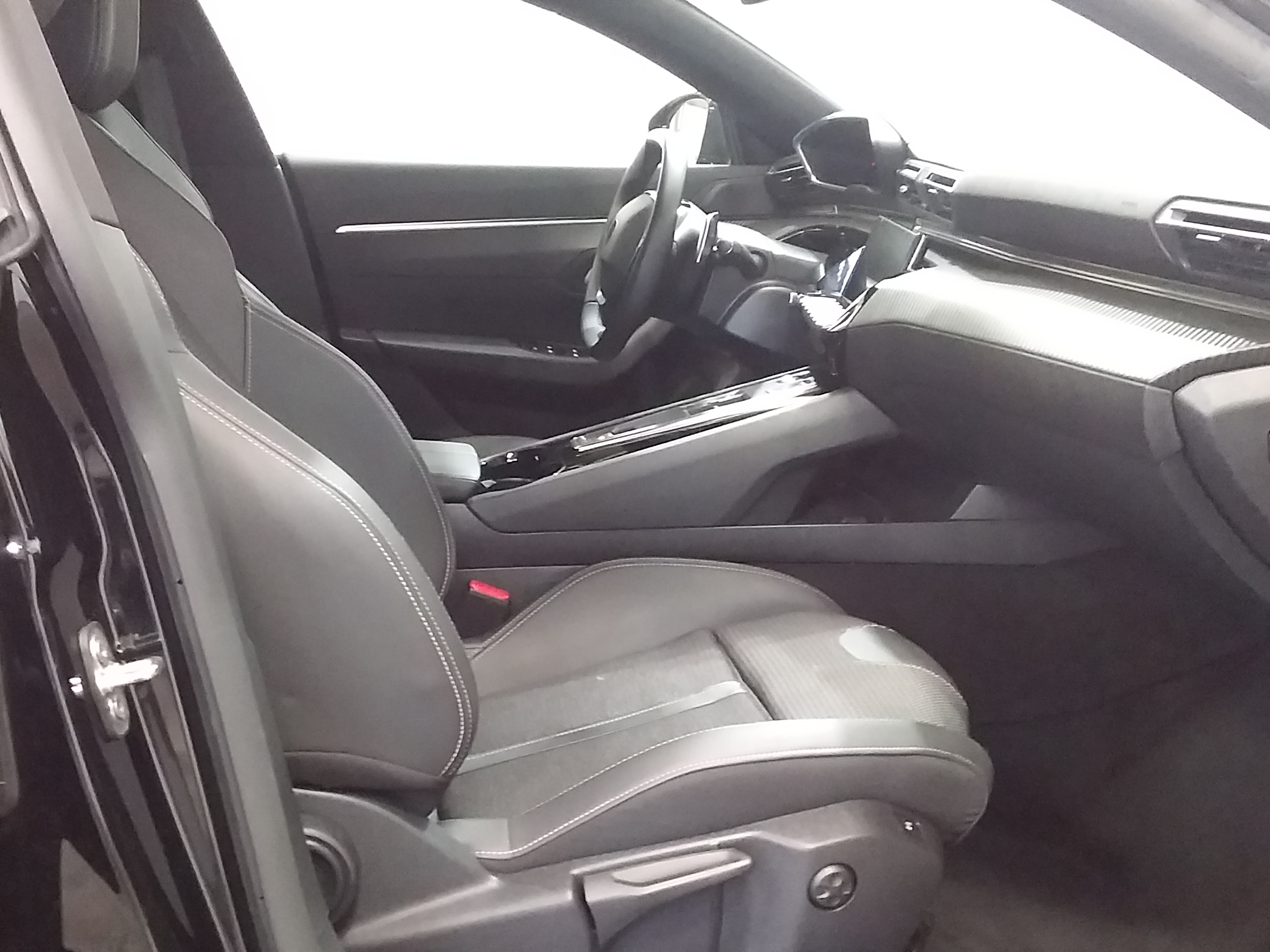 Photo 7 du véhicule PEUGEOT 508 SW