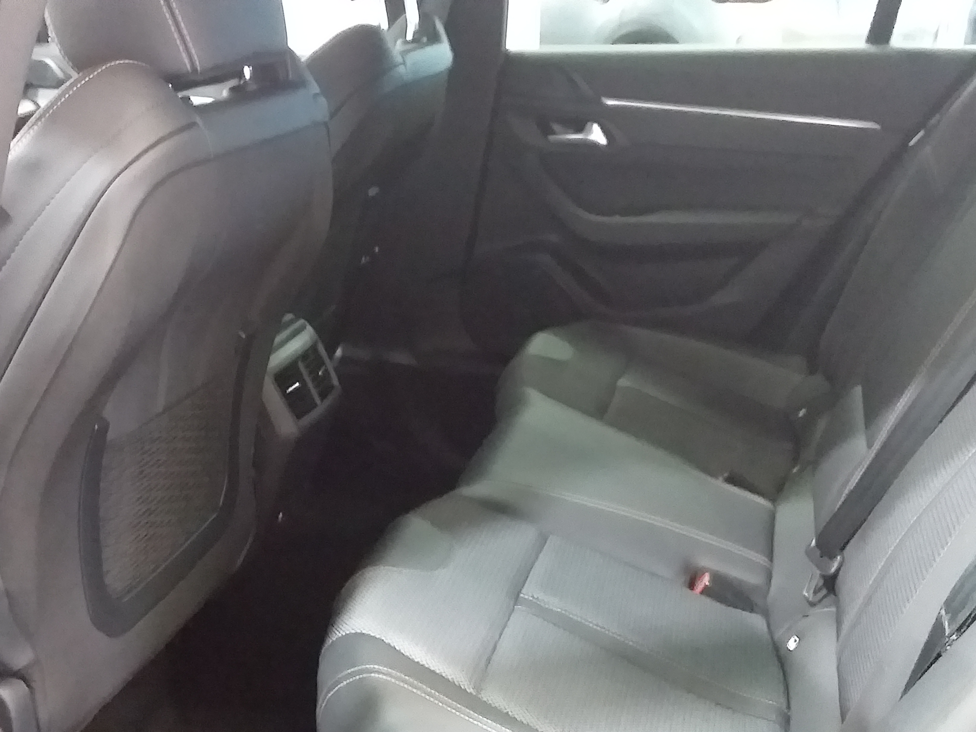 Photo 25 du véhicule PEUGEOT 508 SW
