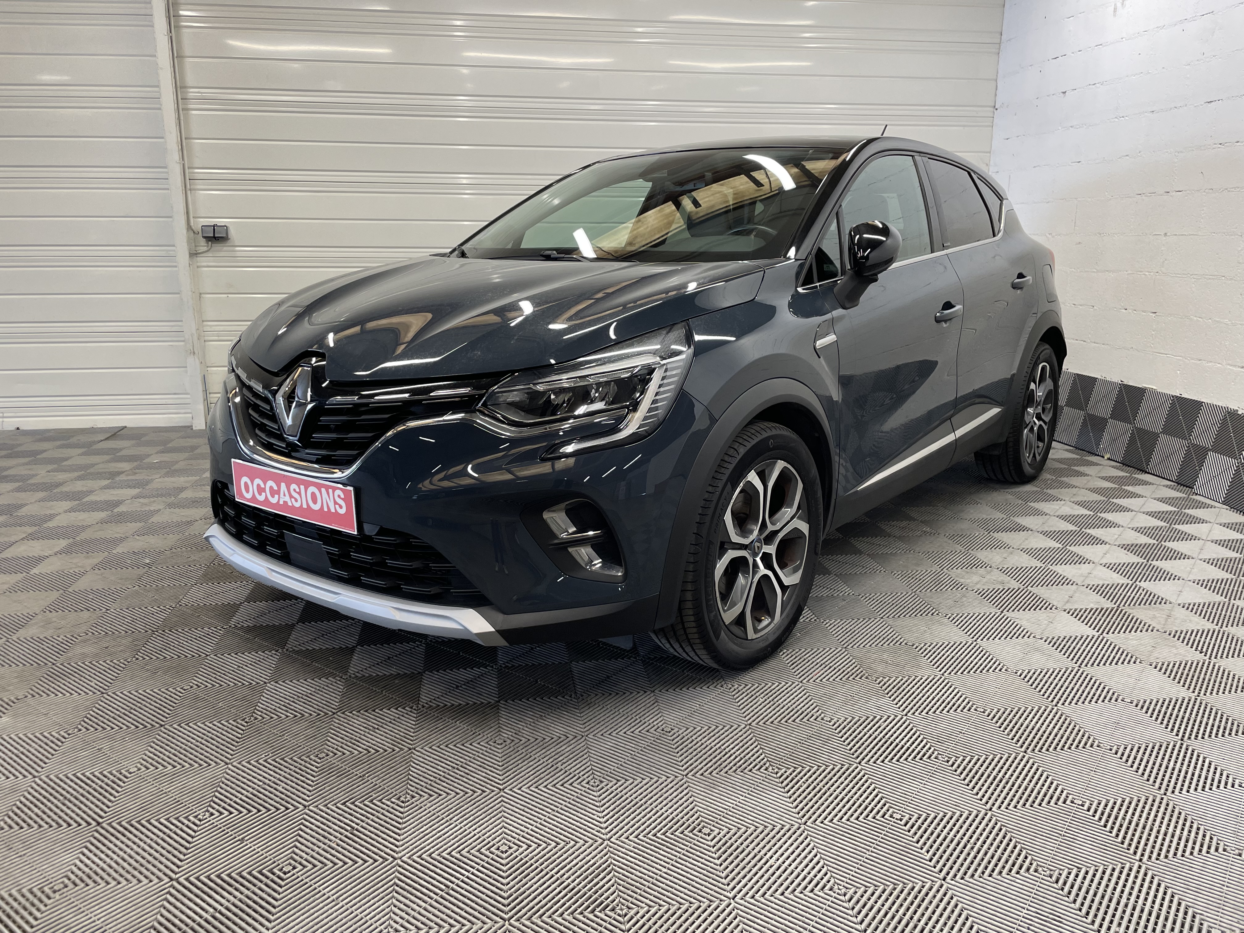 RENAULT CAPTUR E-Tech Plug-in 160 Intens d'occasion