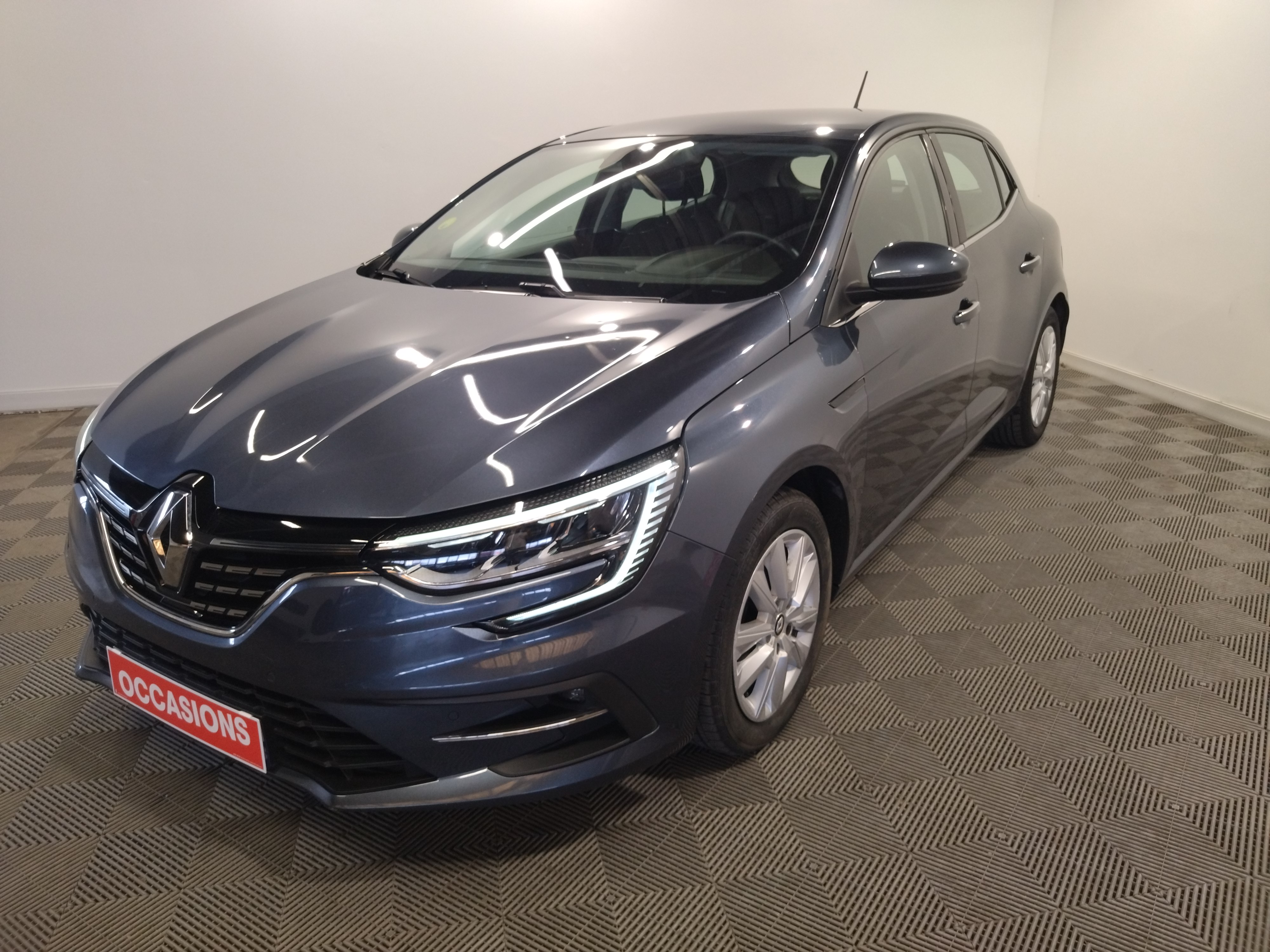 RENAULT MEGANE IV BERLINE Blue dCi 115 - 21B Business d'occasion