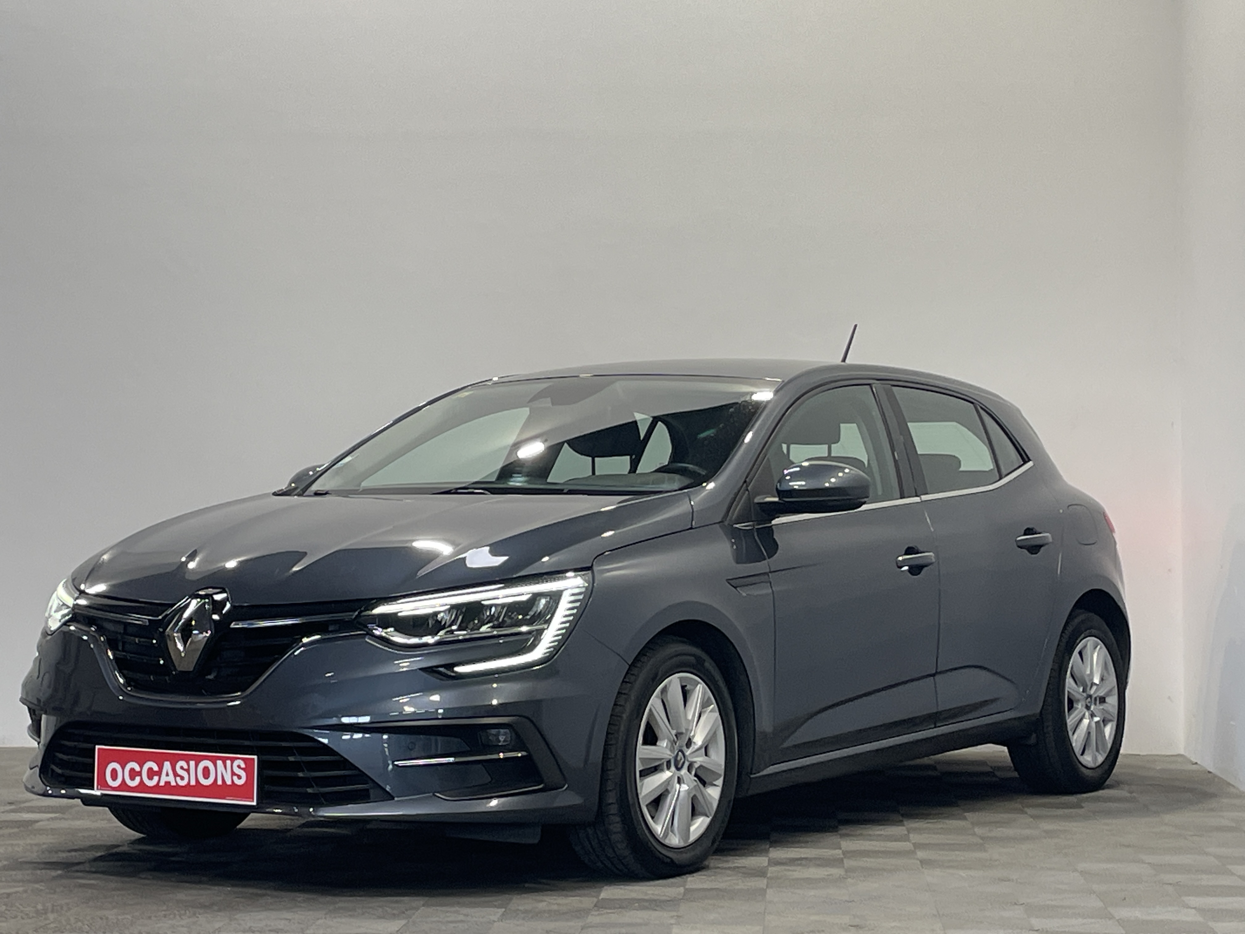 RENAULT MEGANE IV BERLINE E-TECH Plug-In Hybride 160 Business d'occasion