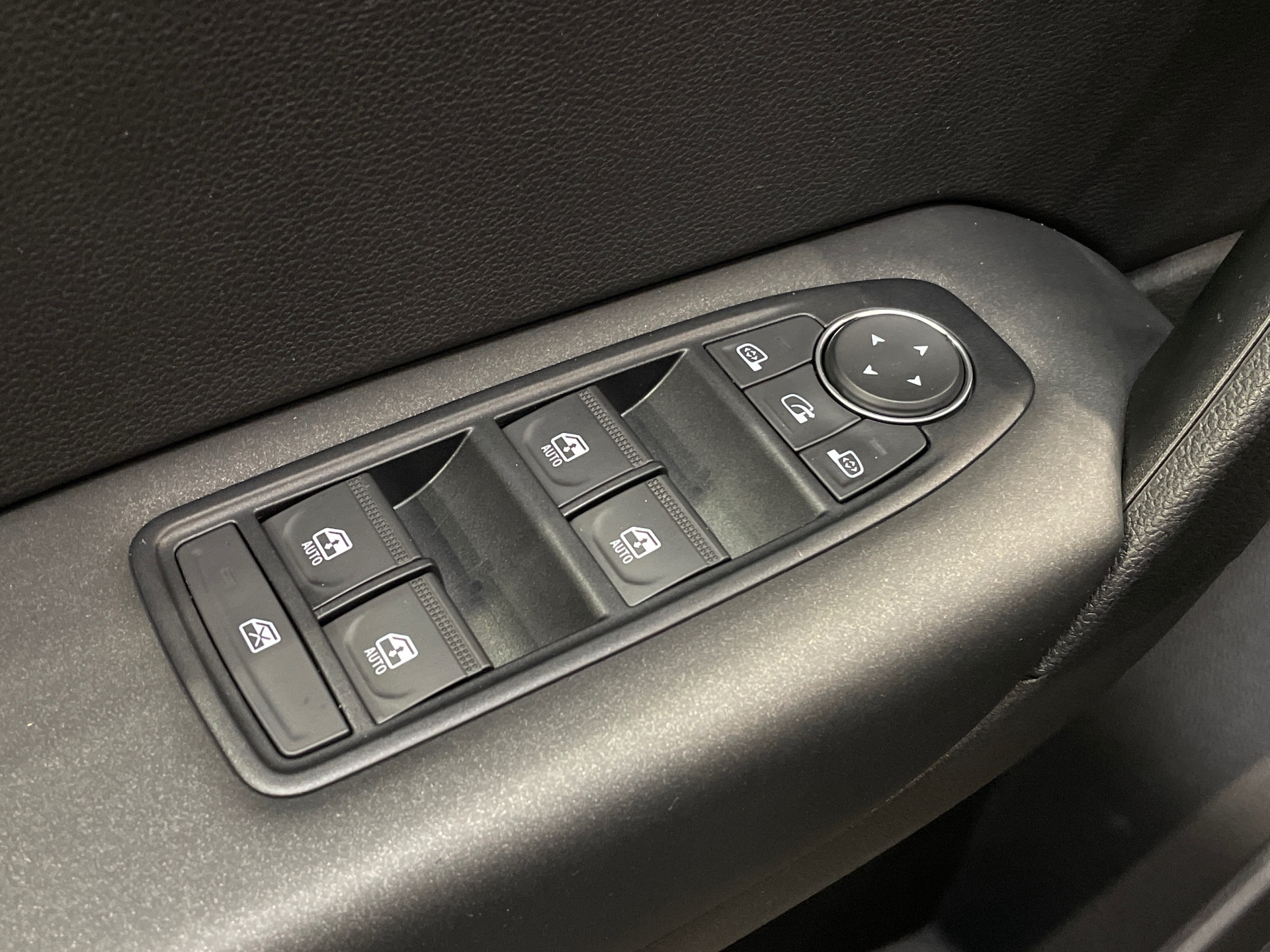 Photo 33 du véhicule RENAULT CAPTUR