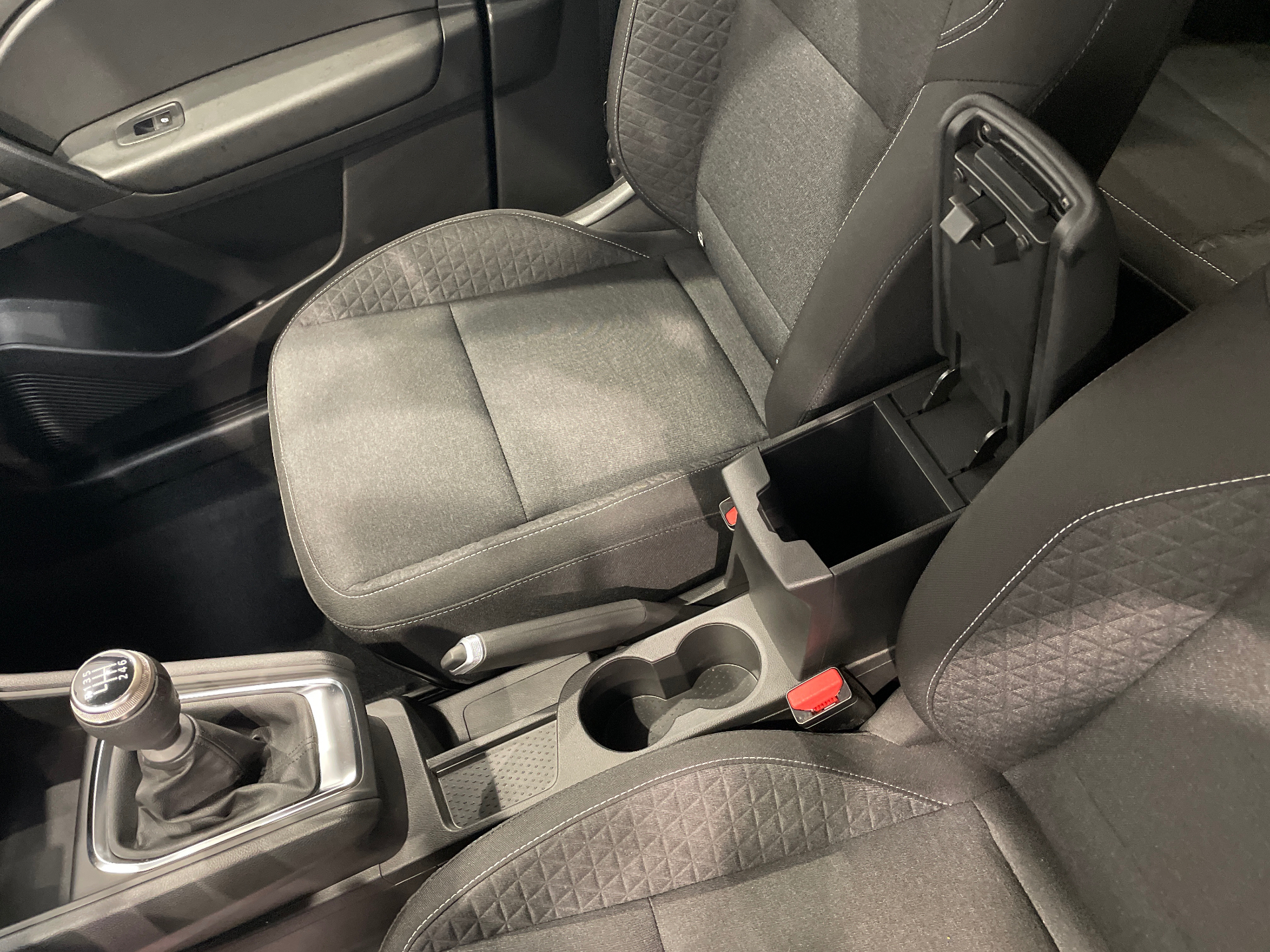 Photo 20 du véhicule RENAULT CAPTUR