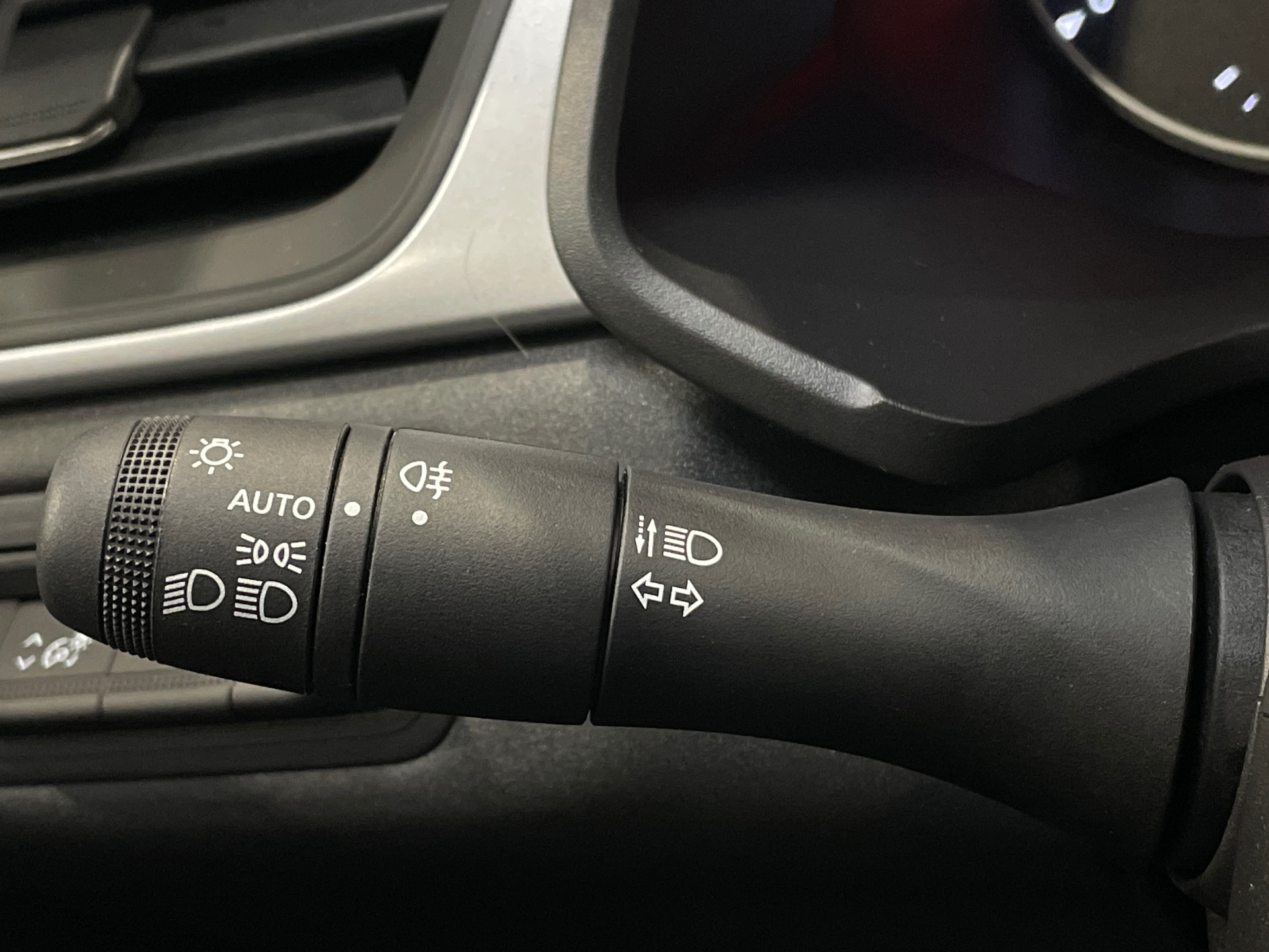 Photo 27 du véhicule RENAULT CAPTUR