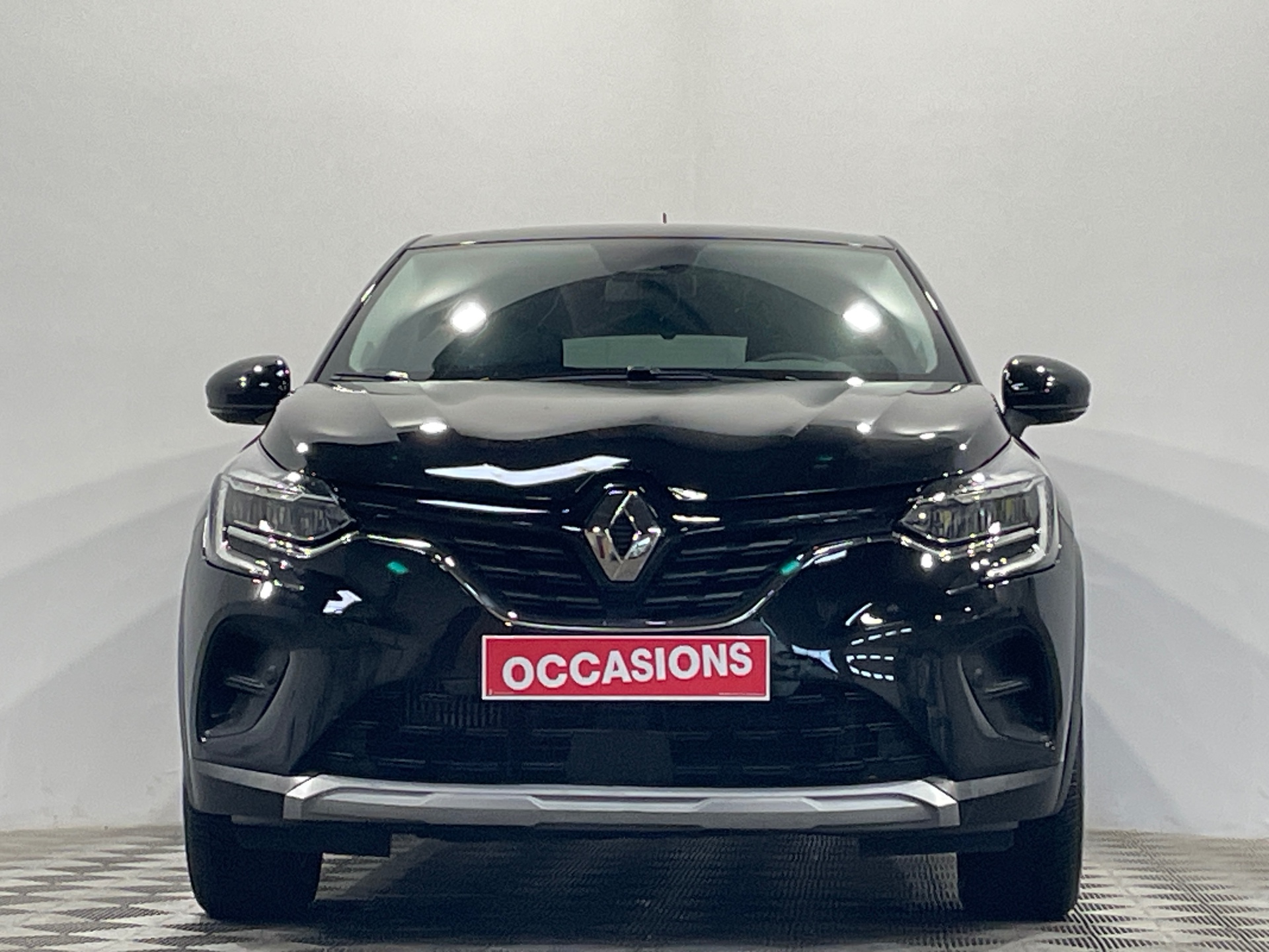 Photo 5 du véhicule RENAULT CAPTUR