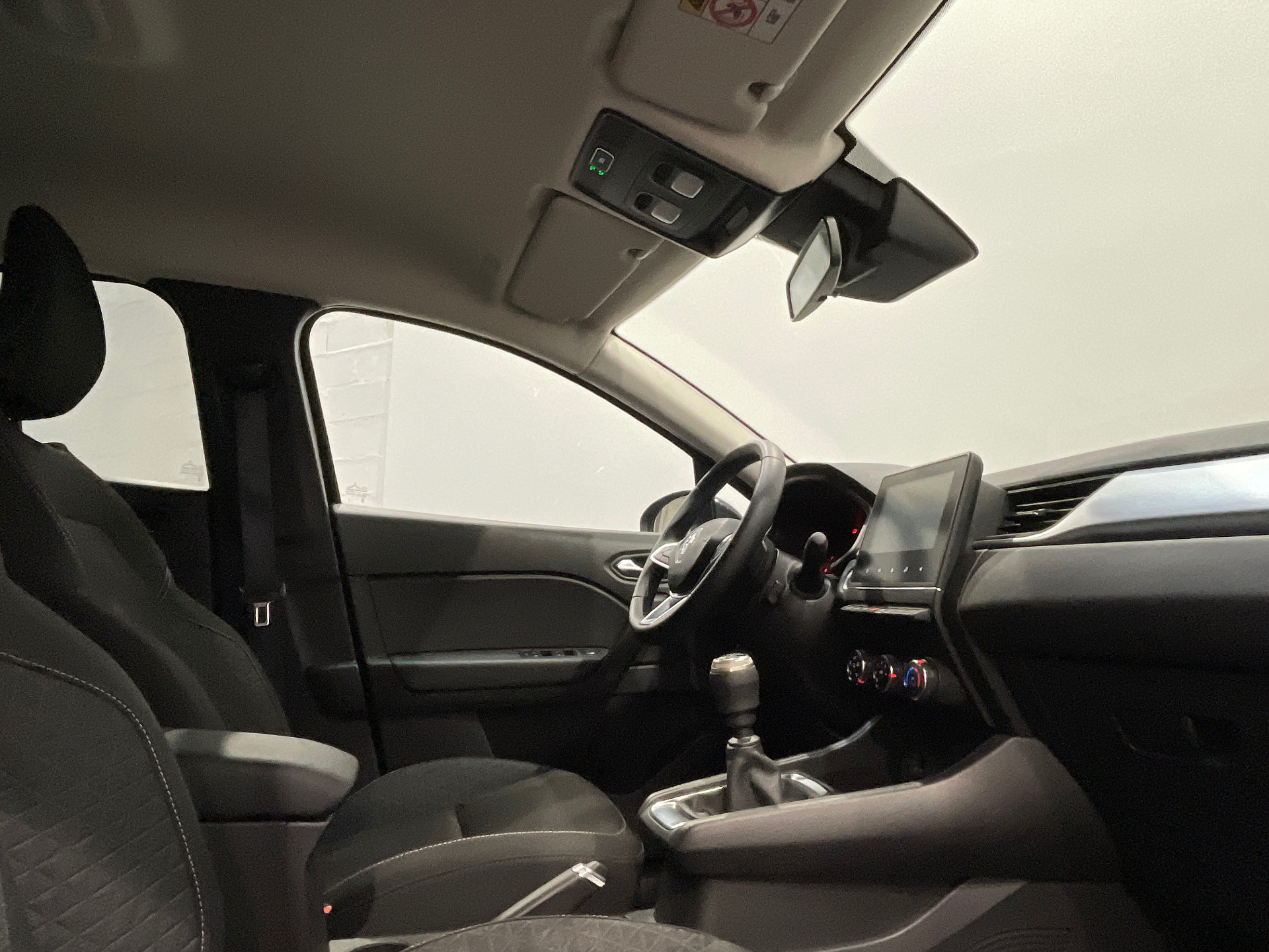 Photo 21 du véhicule RENAULT CAPTUR