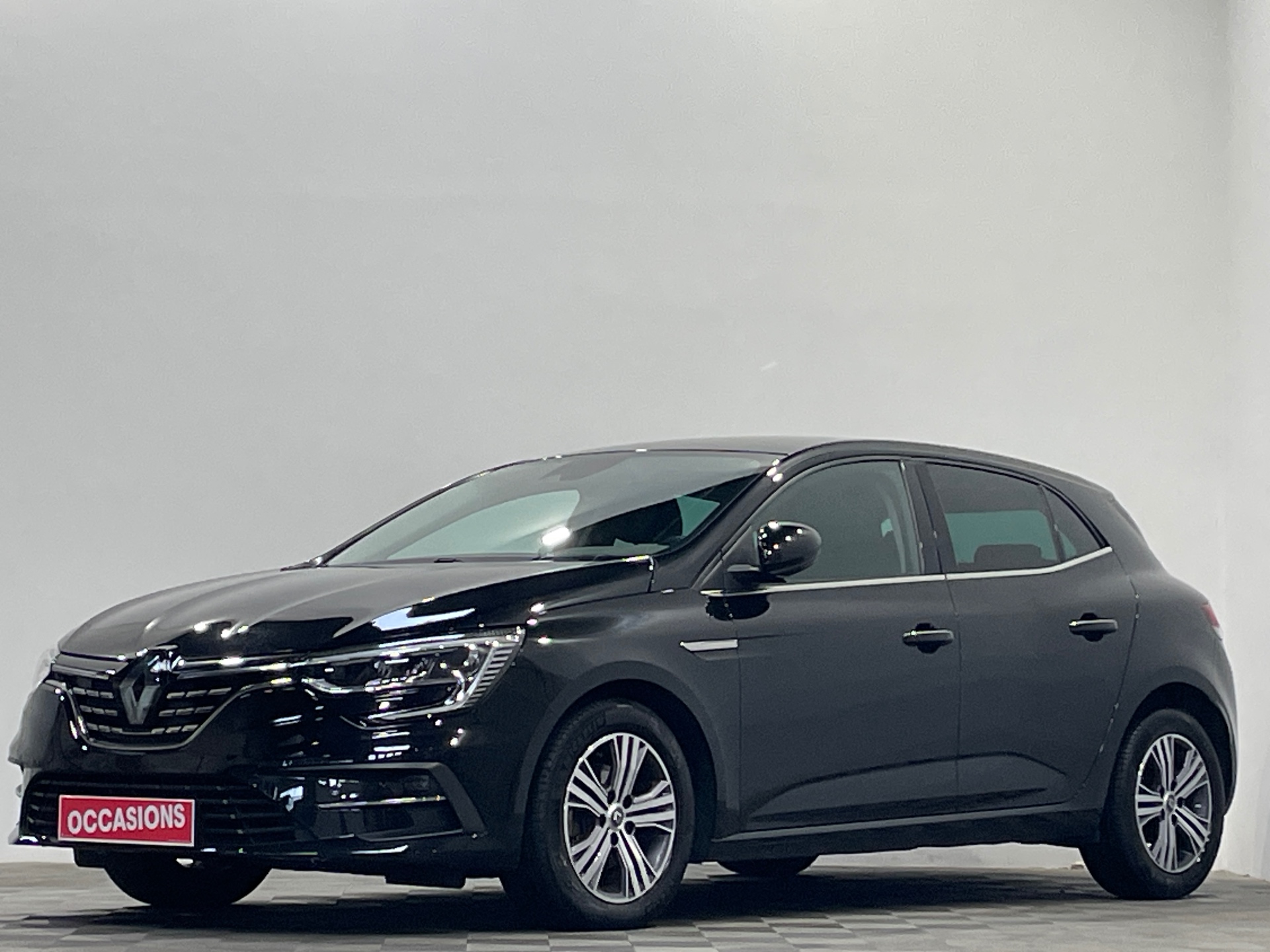 RENAULT MEGANE IV BERLINE TCe 140 FAP - 21N Intens d'occasion