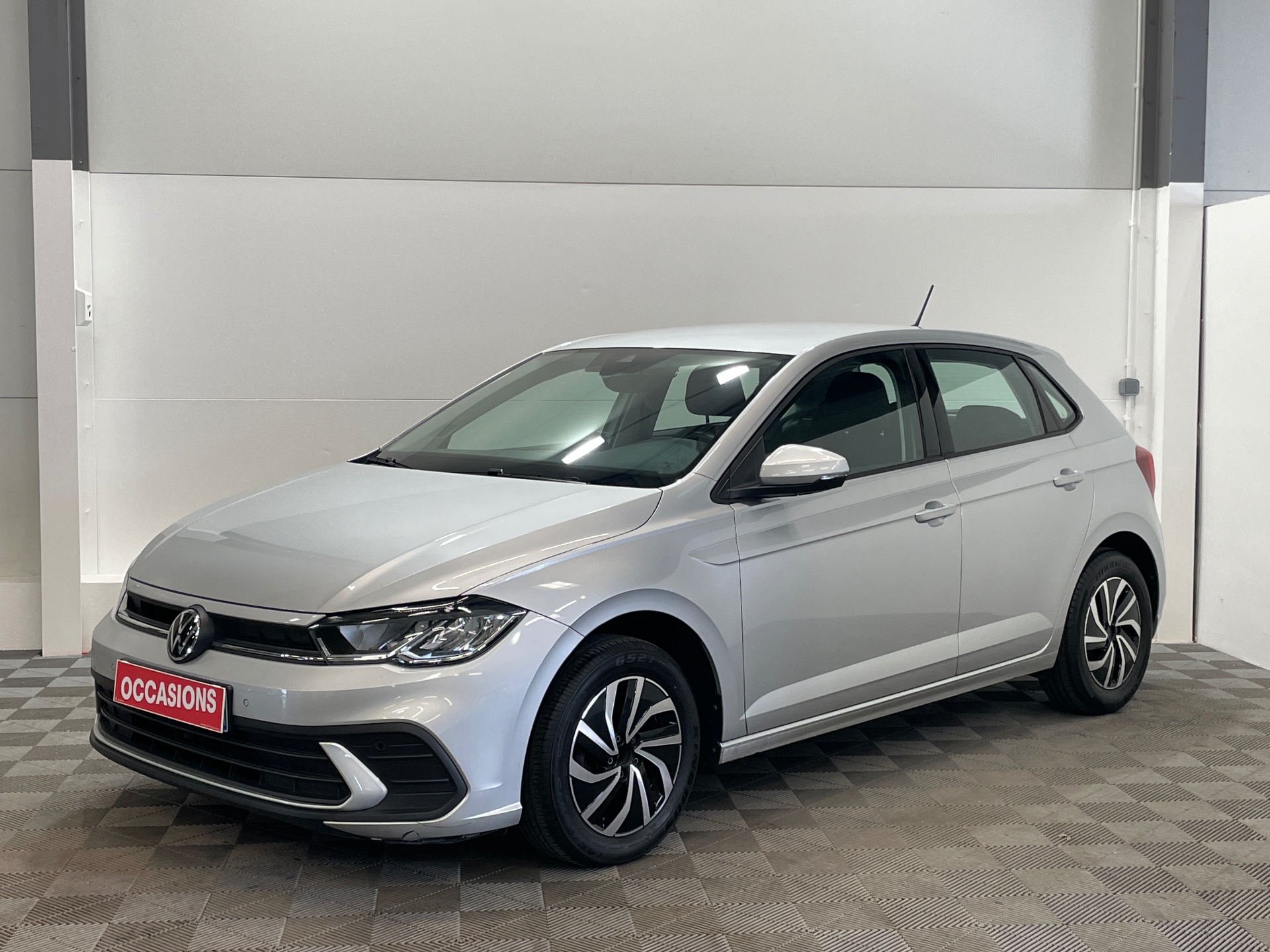 VOLKSWAGEN POLO 1.0 TSI 95 CH LIFE d'occasion