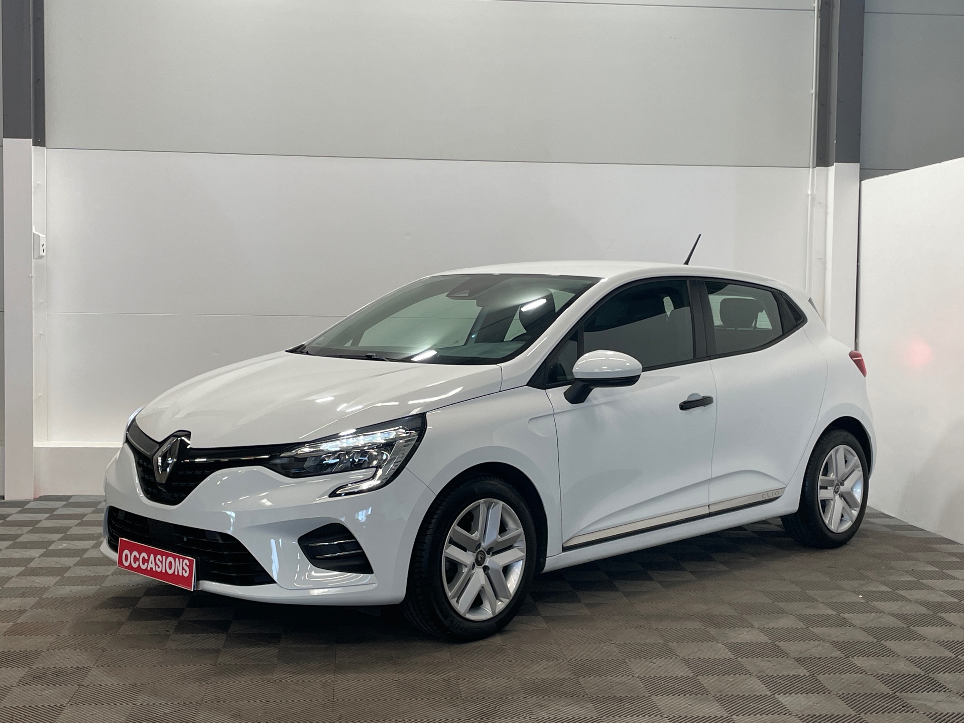 RENAULT CLIO V TCe 90 - 21 Business d'occasion