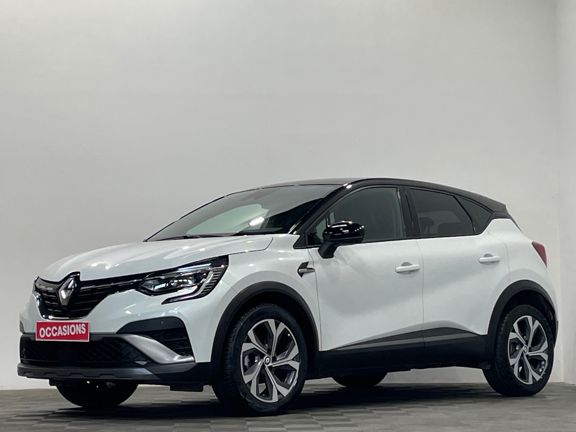 RENAULT CAPTUR R.S. line mild hybrid 140 d'occasion