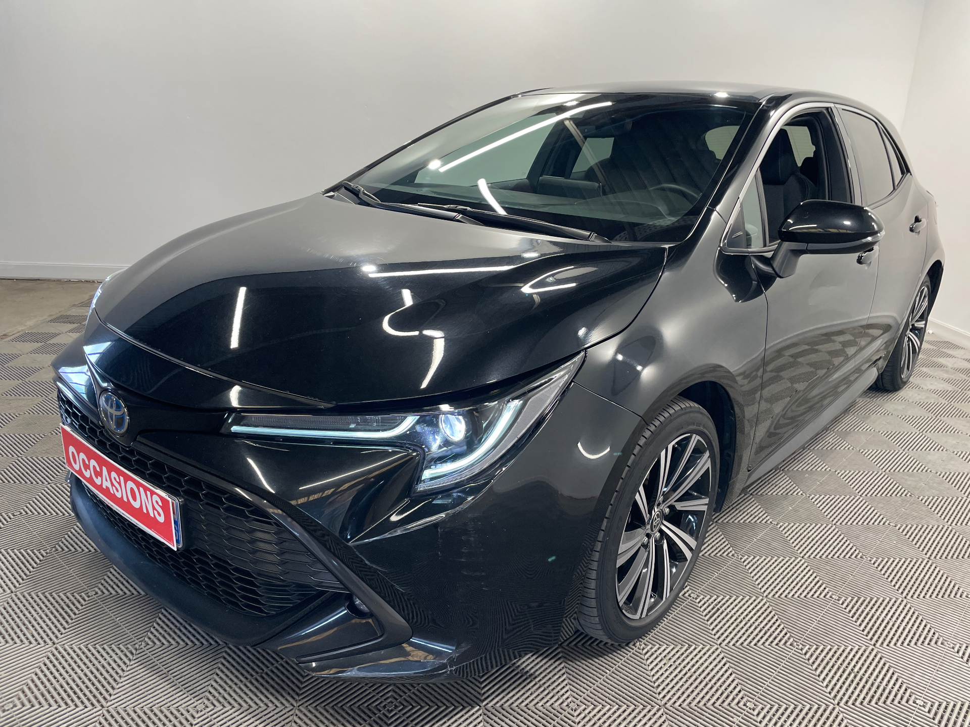 TOYOTA COROLLA HYBRIDE MY21 122H Design d'occasion