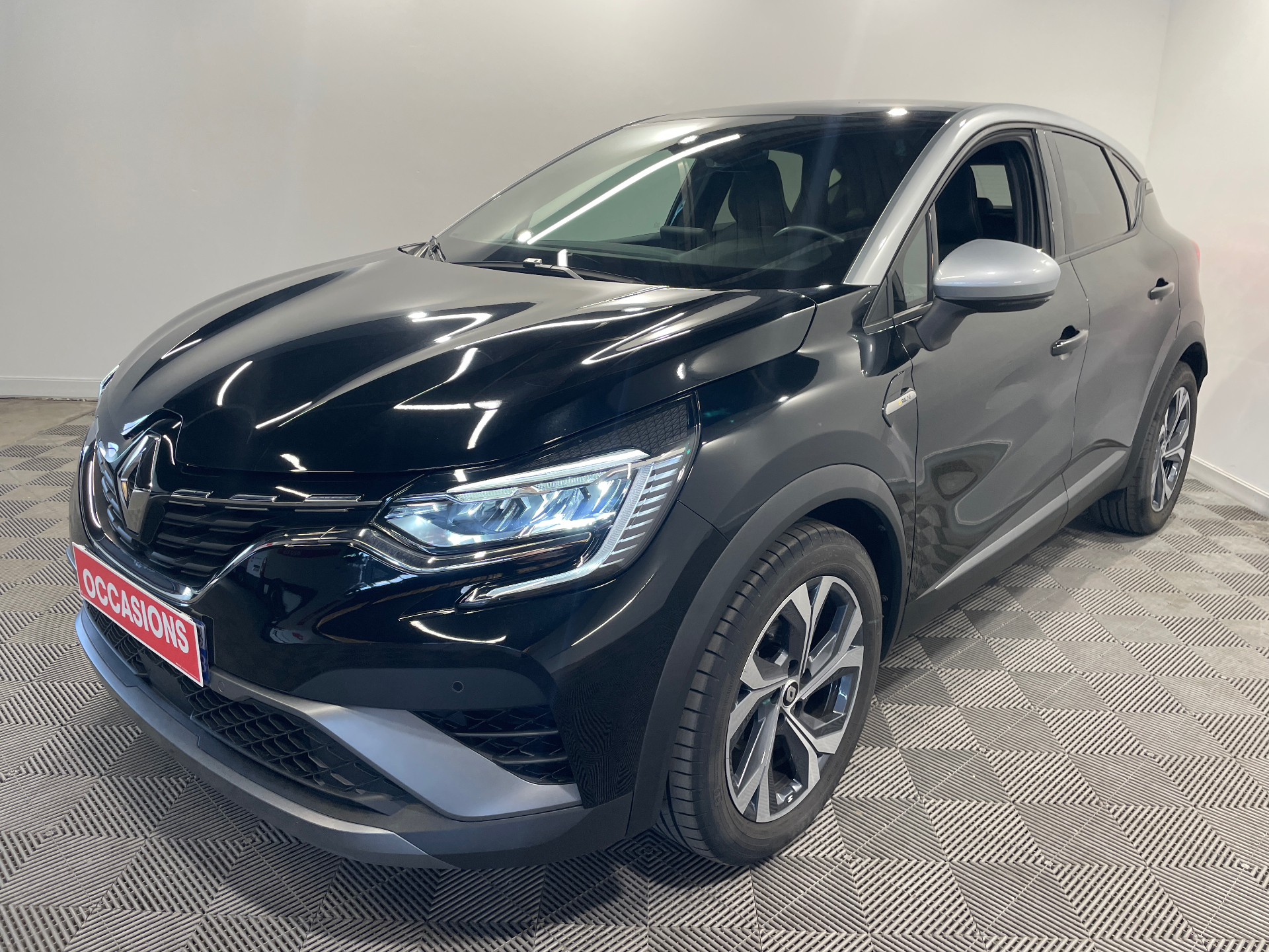 RENAULT CAPTUR mild hybrid 160 EDC R.S. line d'occasion