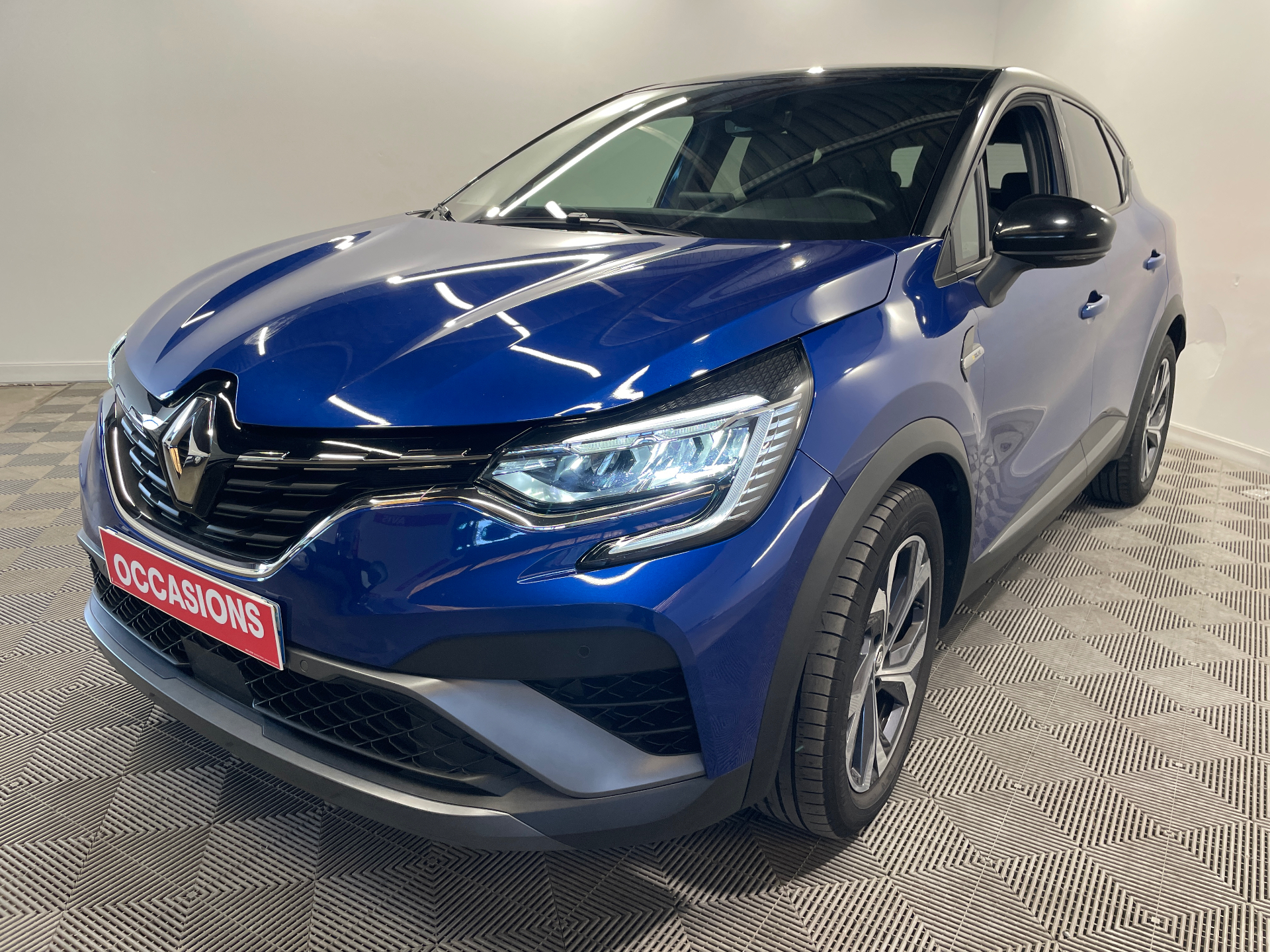 RENAULT CAPTUR R.S. line mild hybrid 140 d'occasion