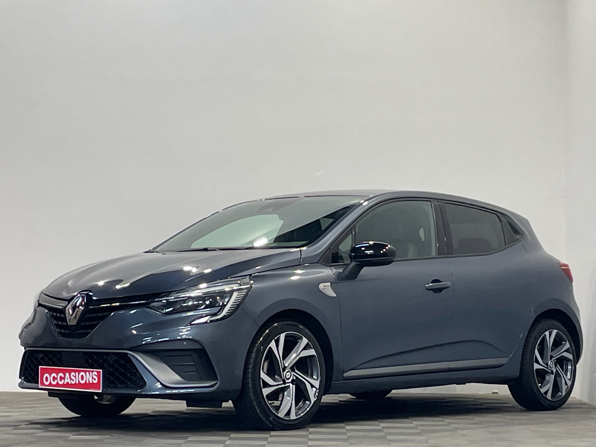 RENAULT CLIO V R.S. Line TCe 140 d'occasion