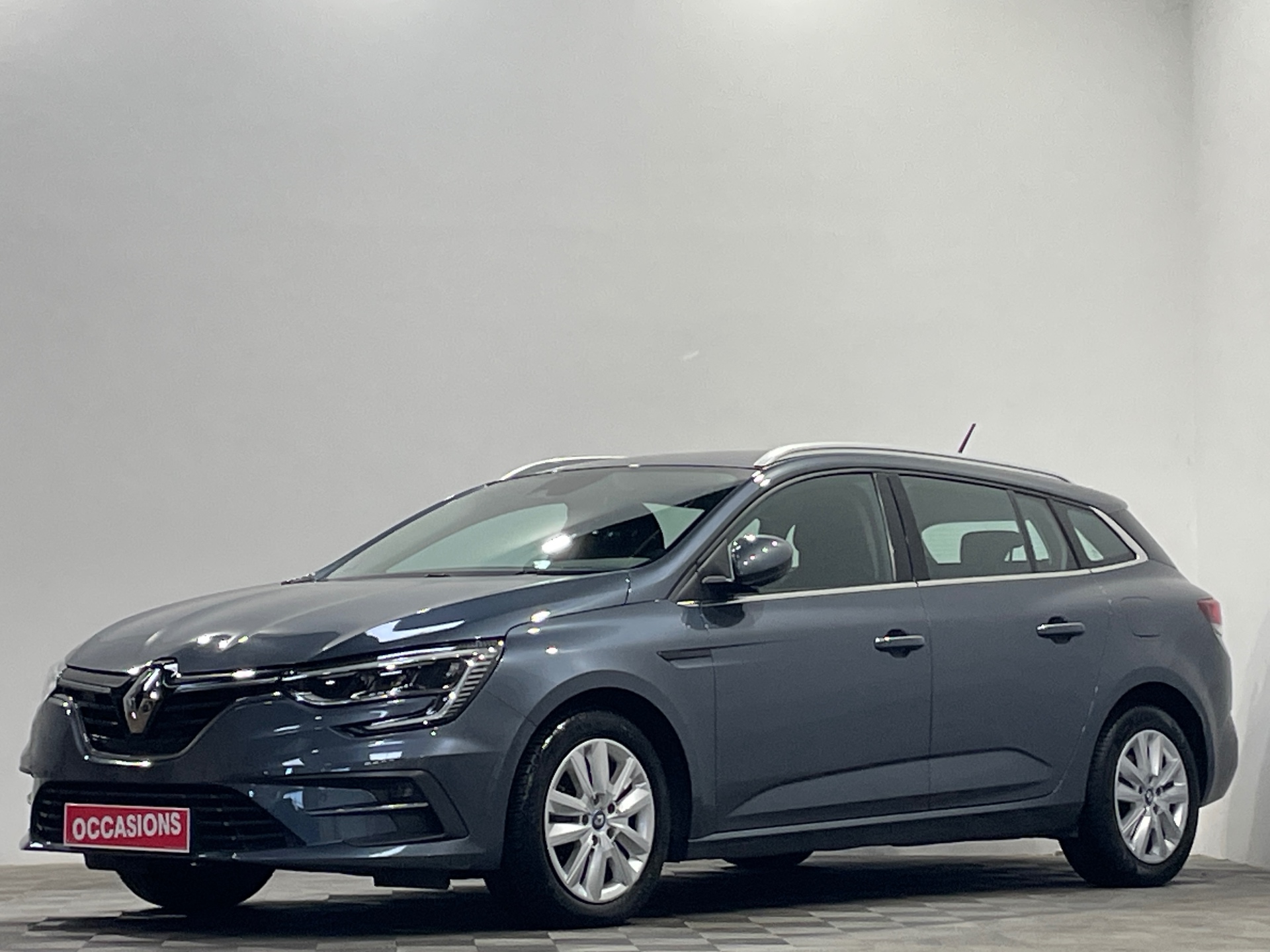 RENAULT MEGANE IV ESTATE E-TECH Plug-In Hybride 160 Business d'occasion