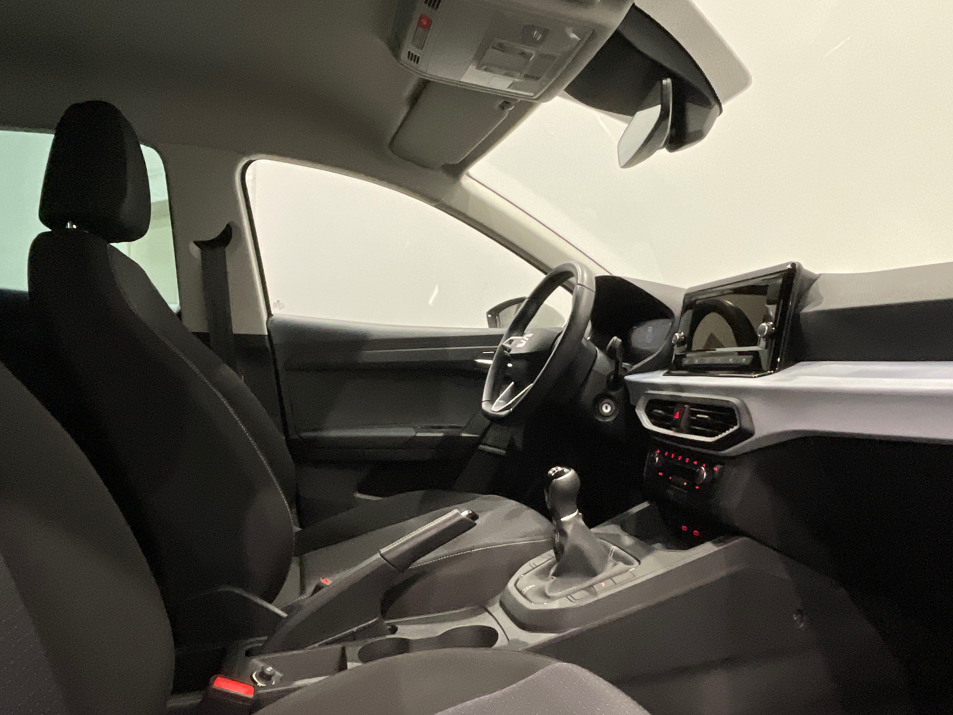 Photo 23 du véhicule SEAT IBIZA