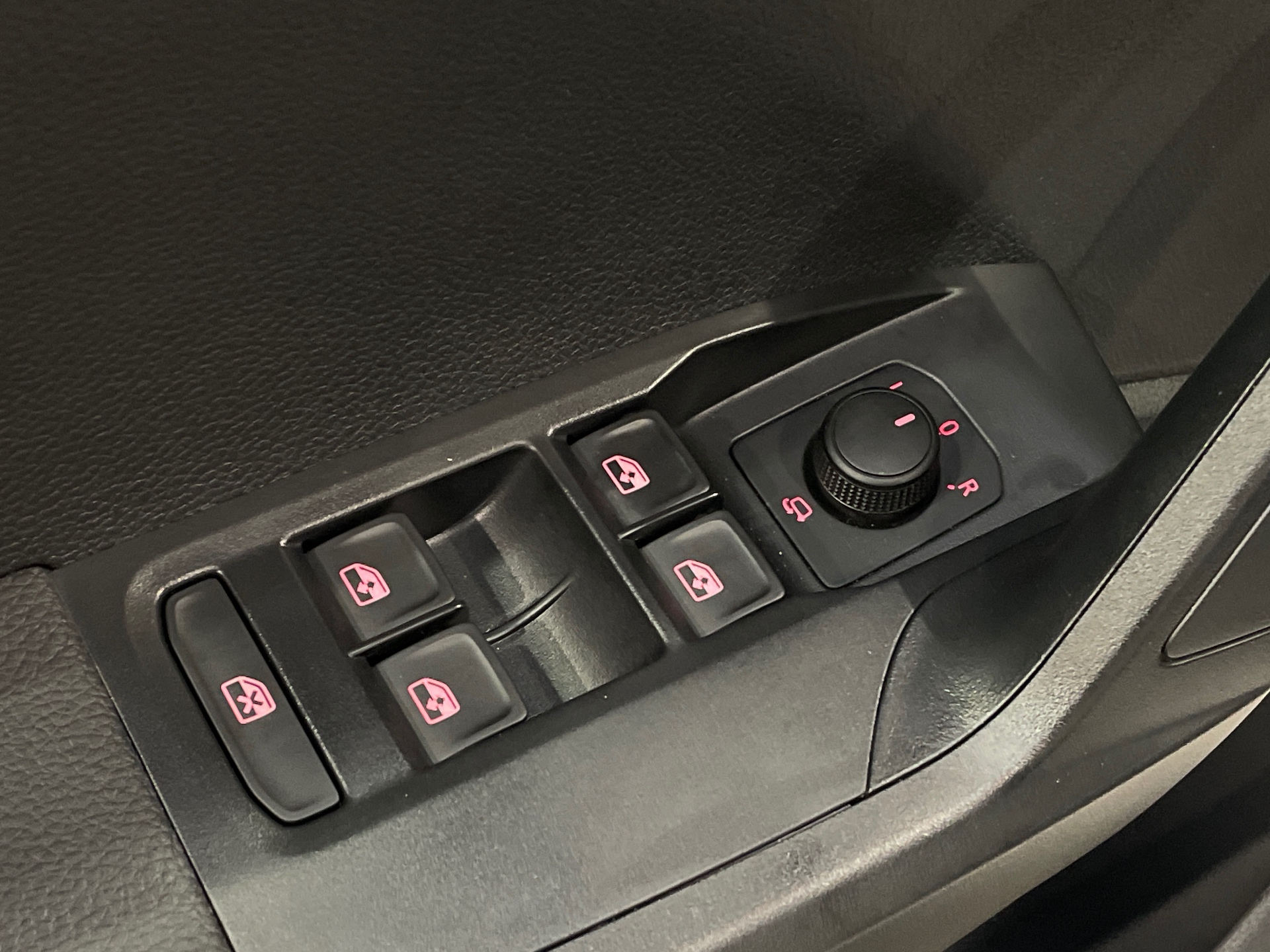 Photo 33 du véhicule SEAT IBIZA