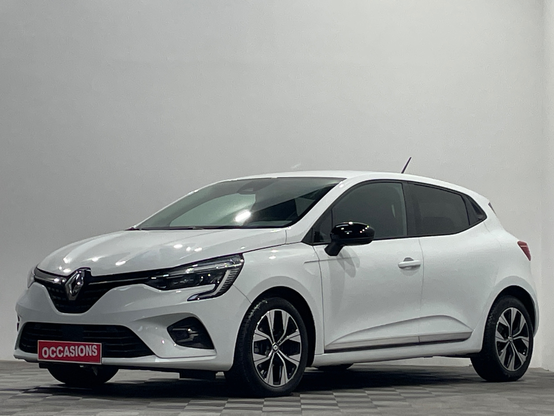RENAULT CLIO V TCe 100 GPL Evolution d'occasion