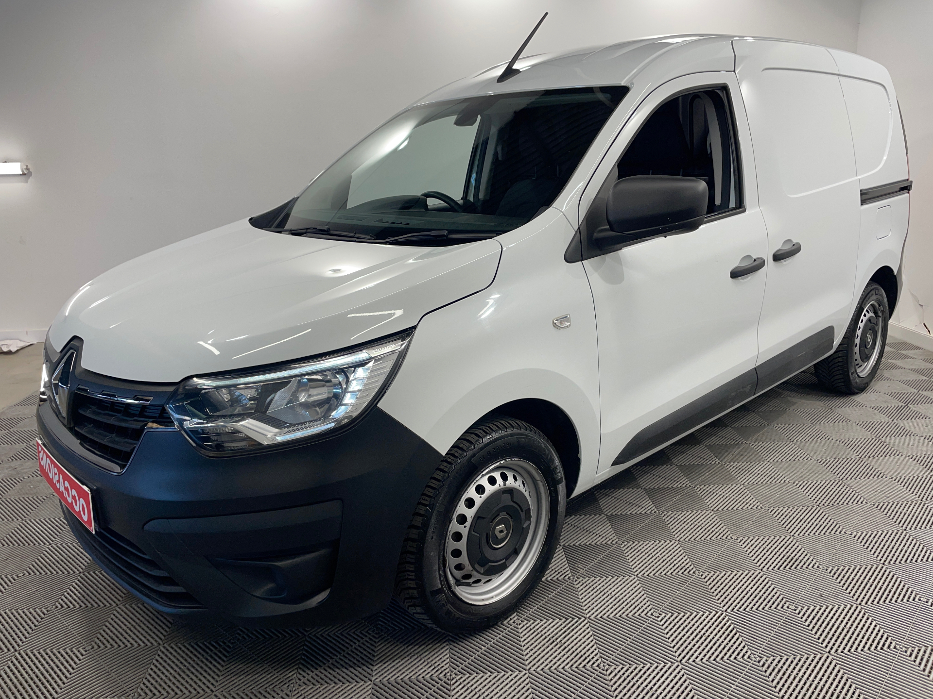 RENAULT EXPRESS VAN