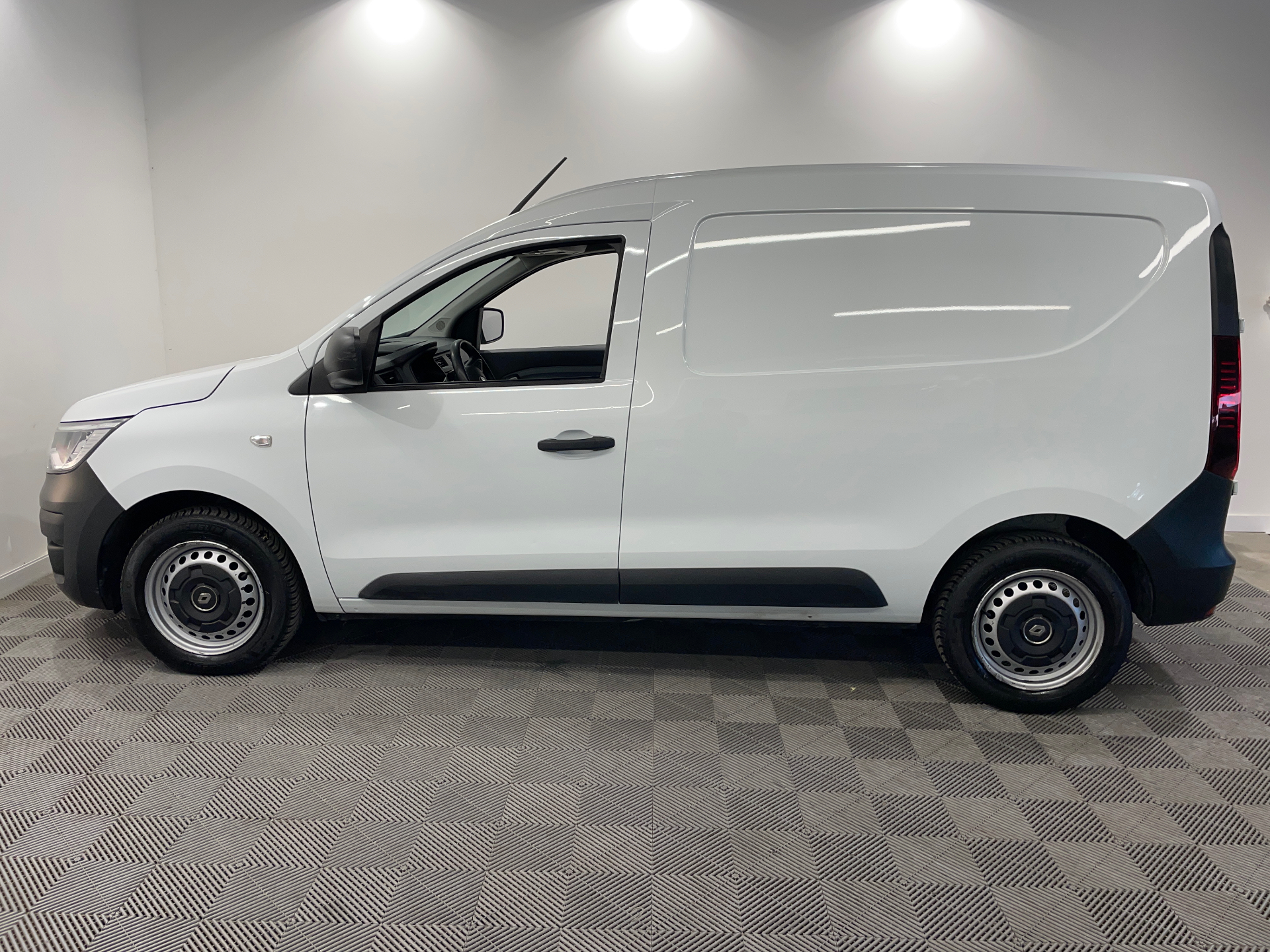 Photo 5 du véhicule RENAULT EXPRESS VAN
