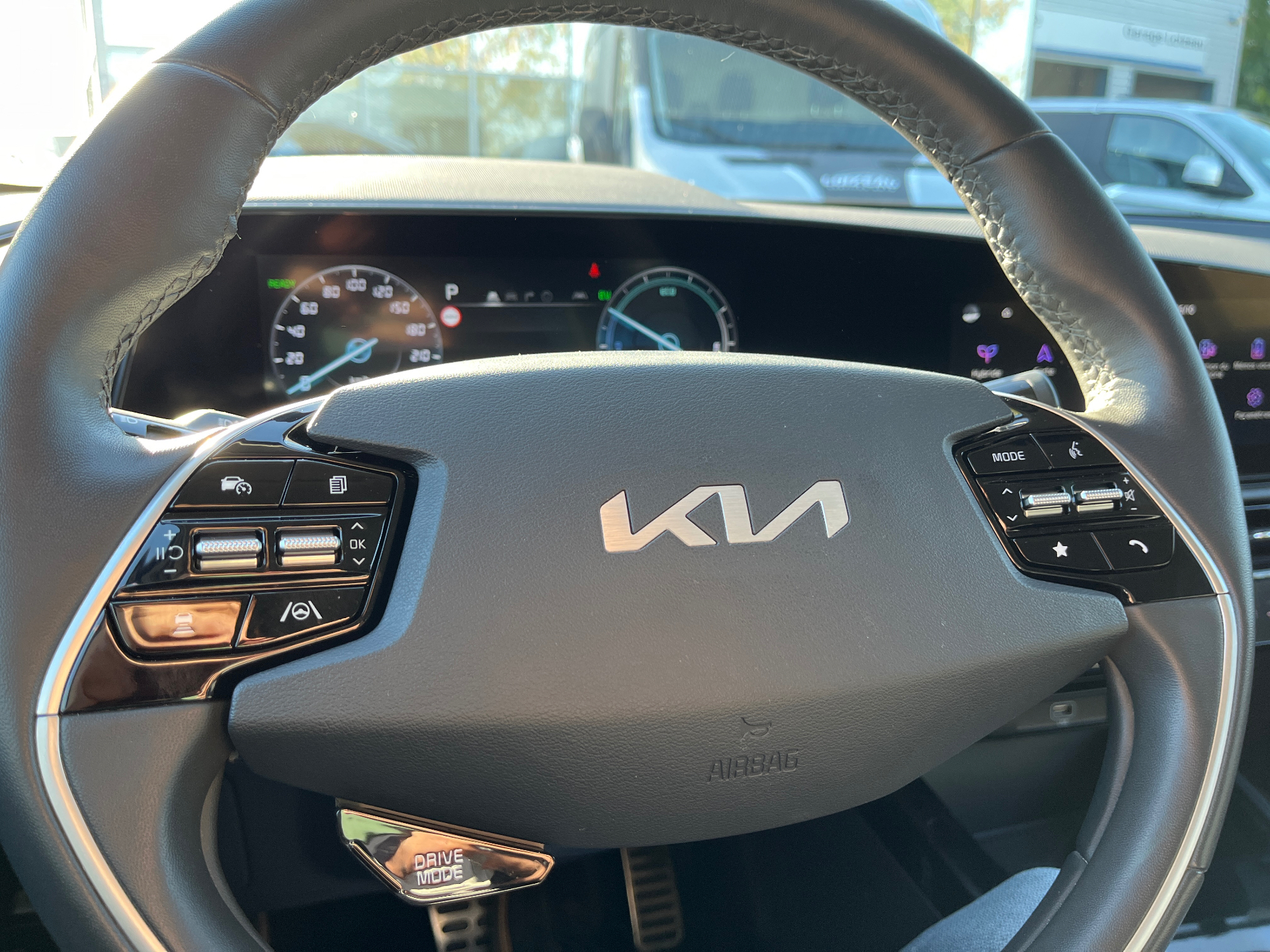 30fae228-34d6-40d4-86b5-511d996aad5e