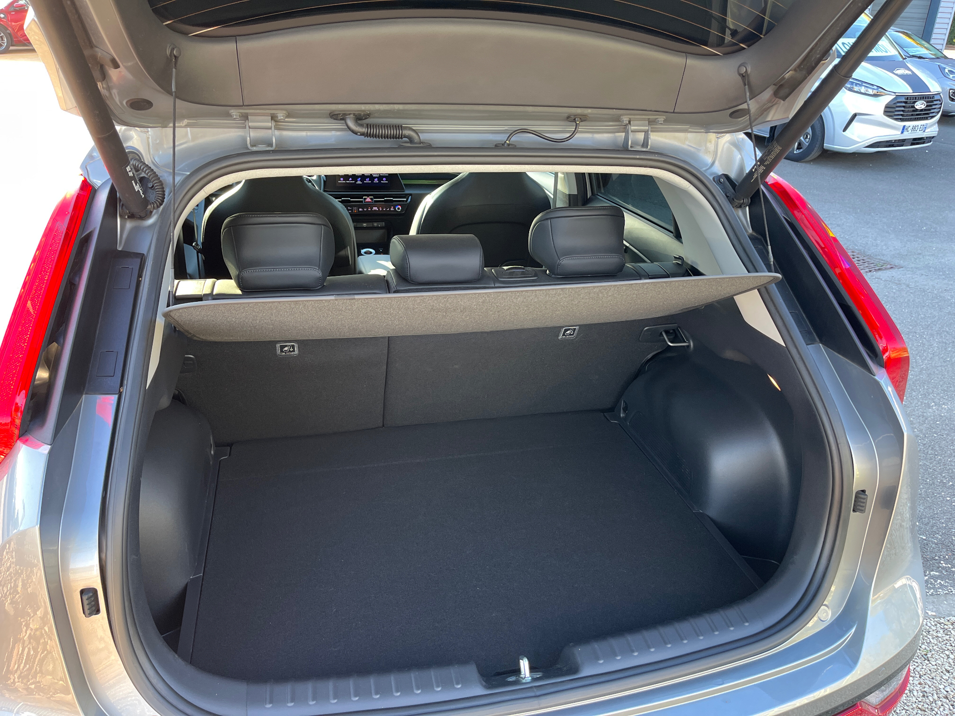 c216ca8a-4b61-4c63-a66e-98b54341136b