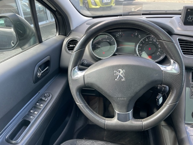 f0acb611-85df-43f3-bc0a-be028a70f199