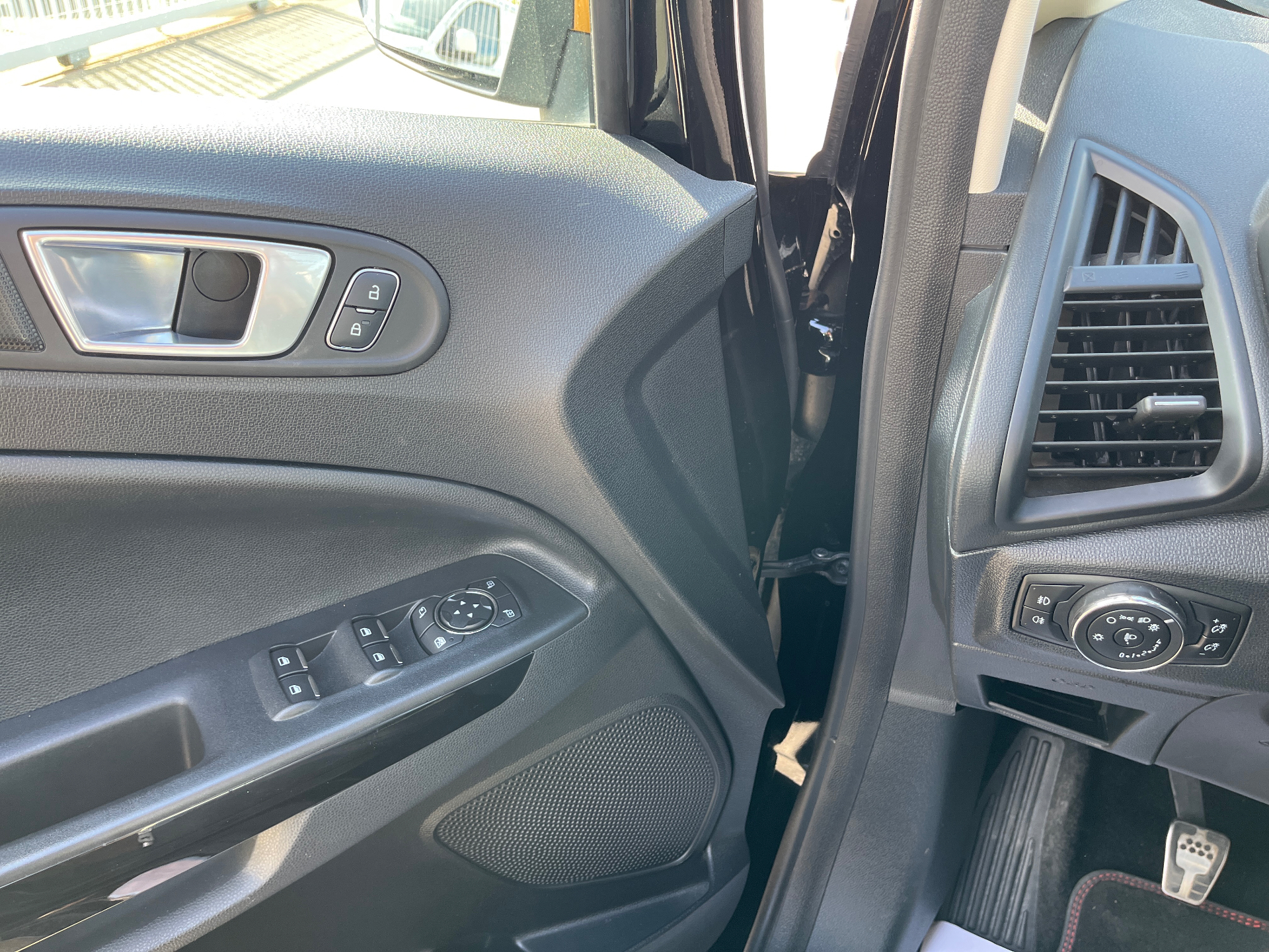 0ab5101c-d1a7-4e1c-a8e1-a30e6388e7e1