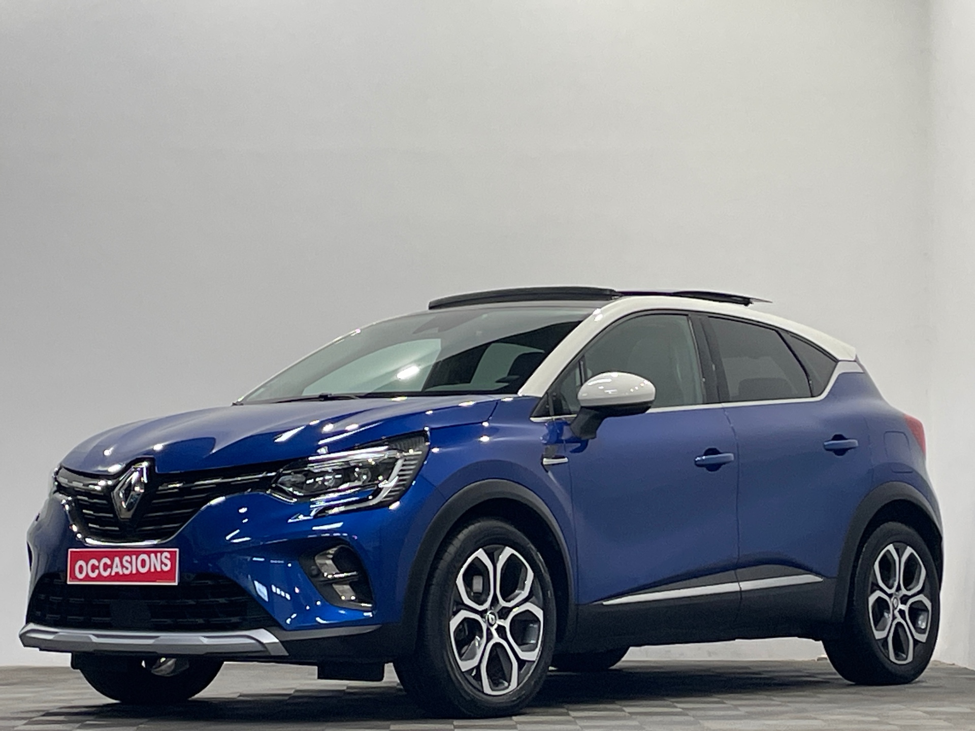 RENAULT CAPTUR E-Tech hybride rechargeable 160 Techno d'occasion