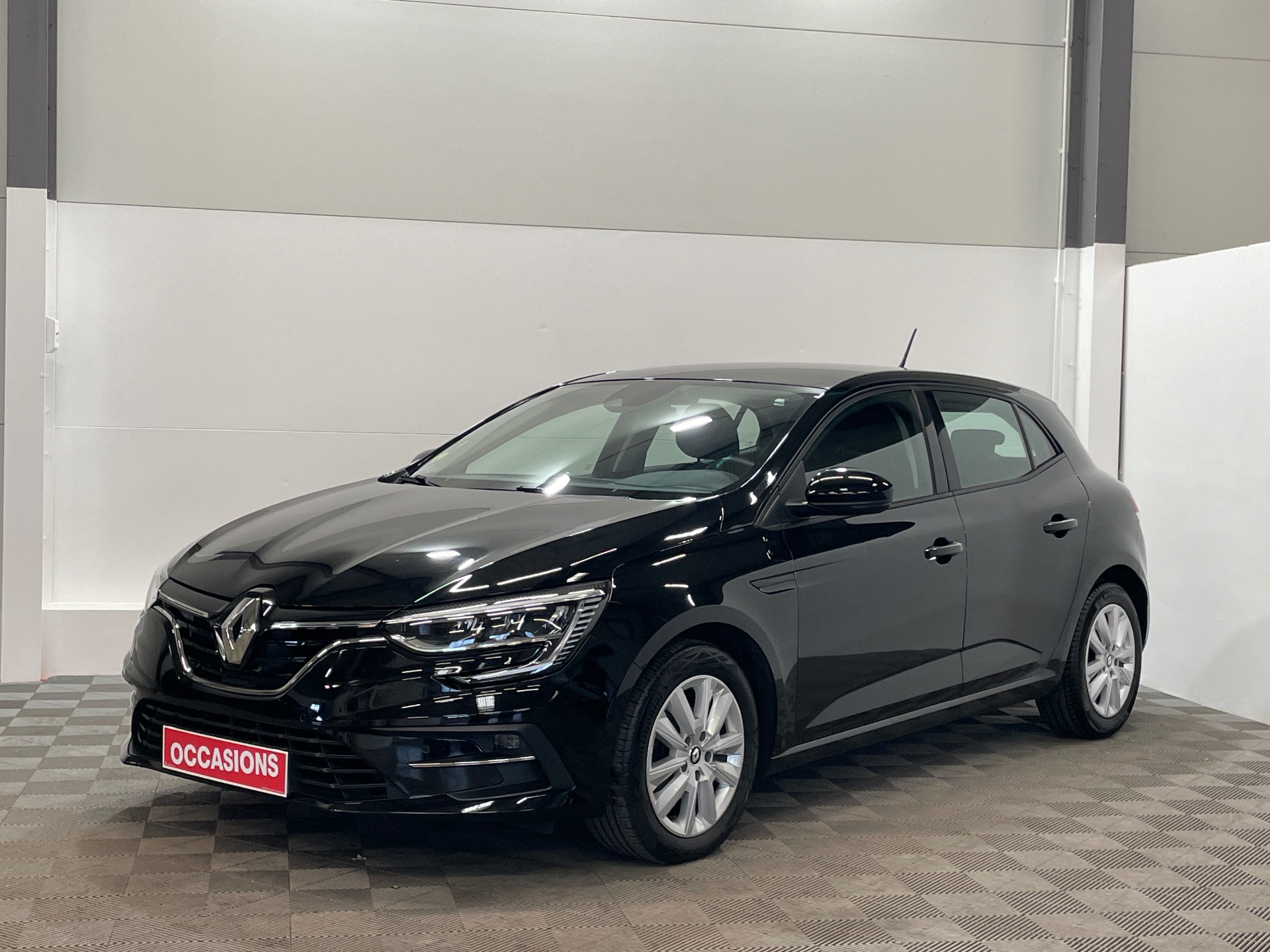 RENAULT MEGANE IV BERLINE Blue dCi 115 - 21N Business d'occasion