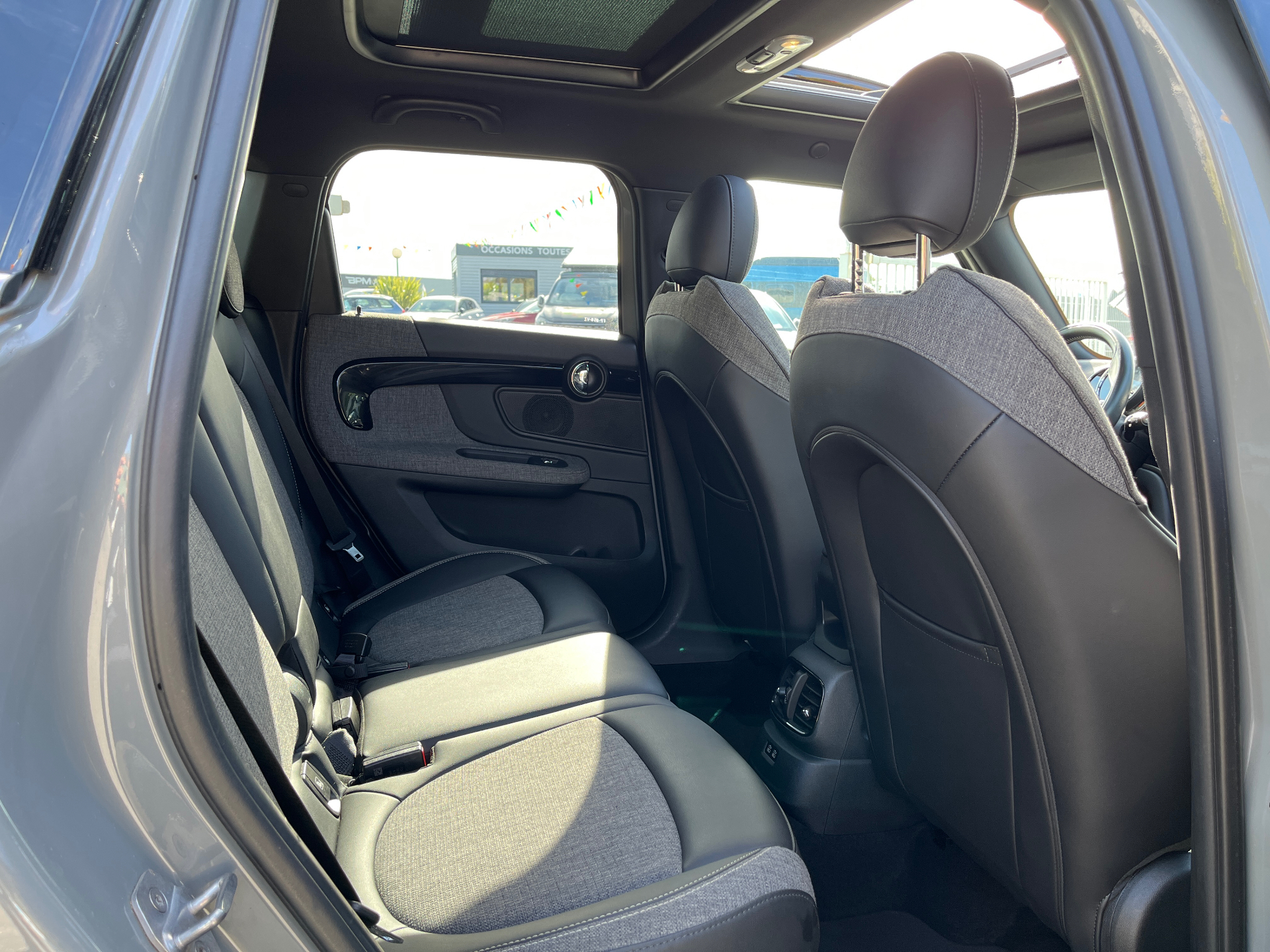 a2eaefb2-1cb8-4059-93af-e66b8c885a0f